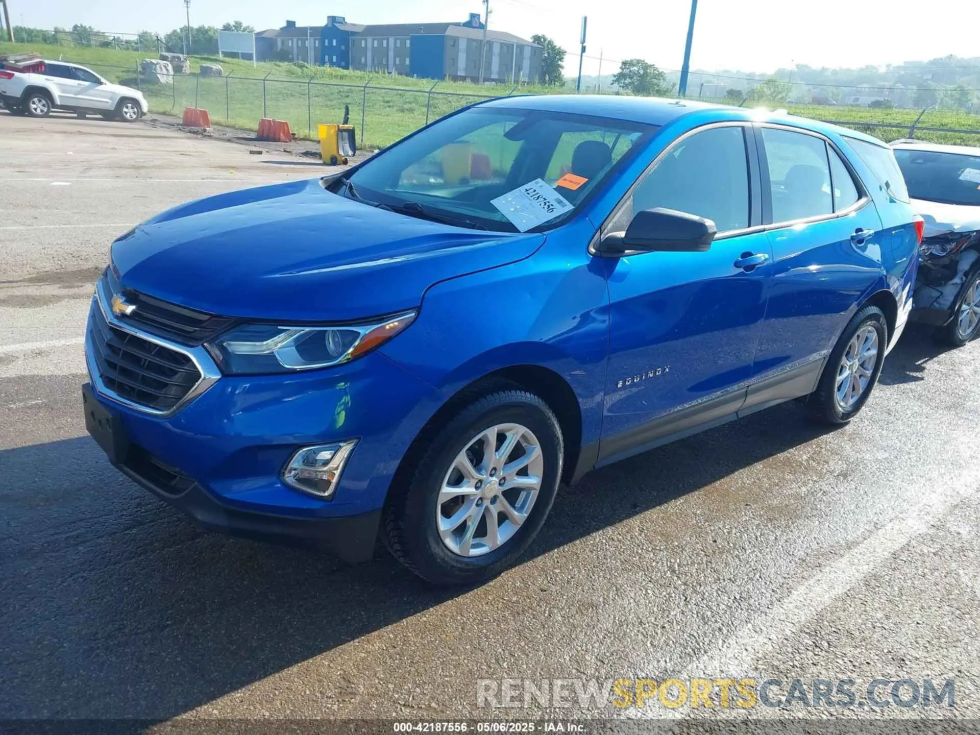 2 Photograph of a damaged car 3GNAXHEVXKS532958 CHEVROLET EQUINOX 2019