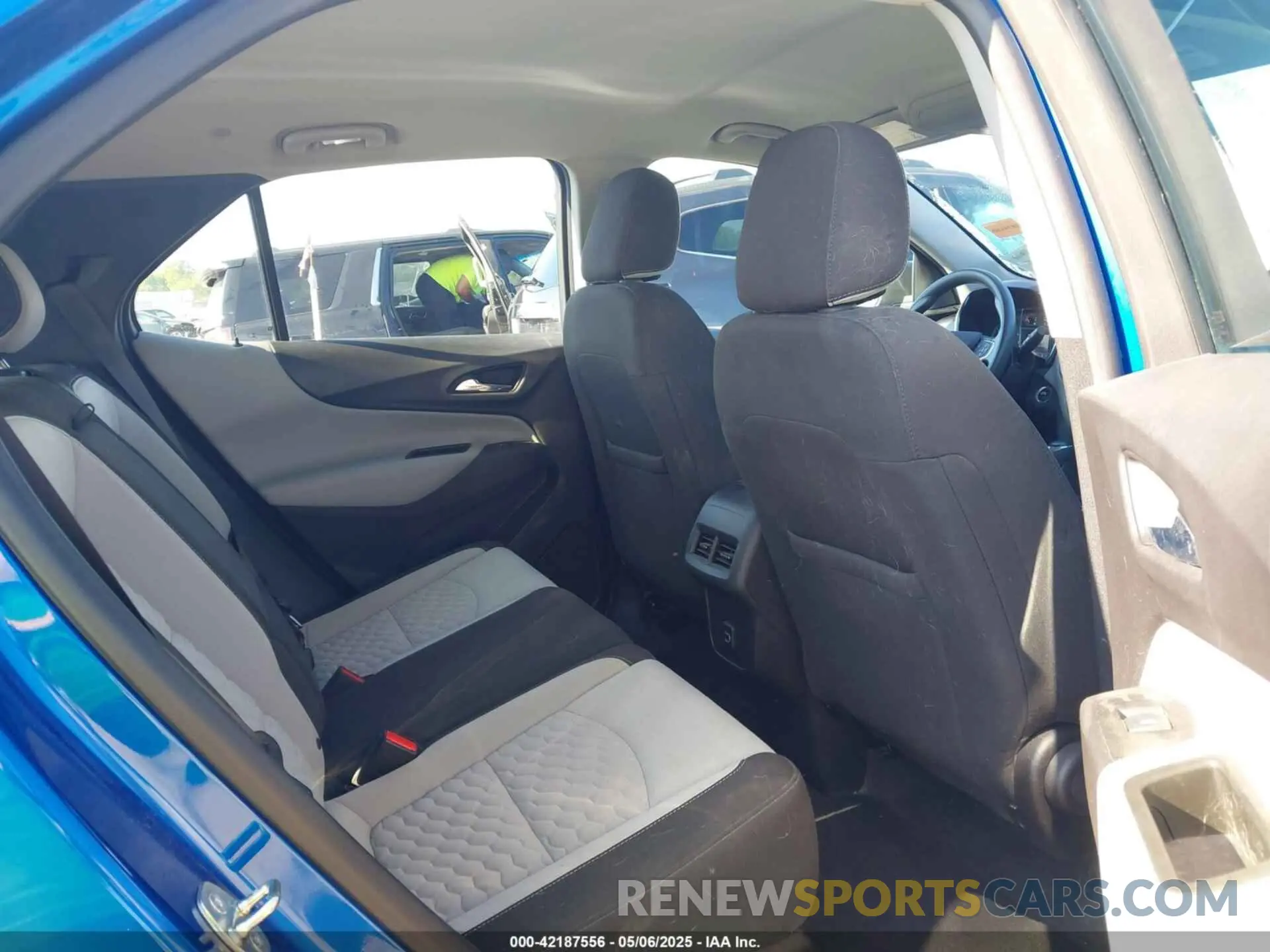 8 Photograph of a damaged car 3GNAXHEVXKS532958 CHEVROLET EQUINOX 2019