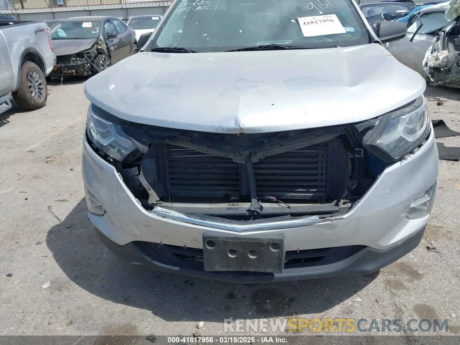 11 Photograph of a damaged car 3GNAXHEVXKS539151 CHEVROLET EQUINOX 2019