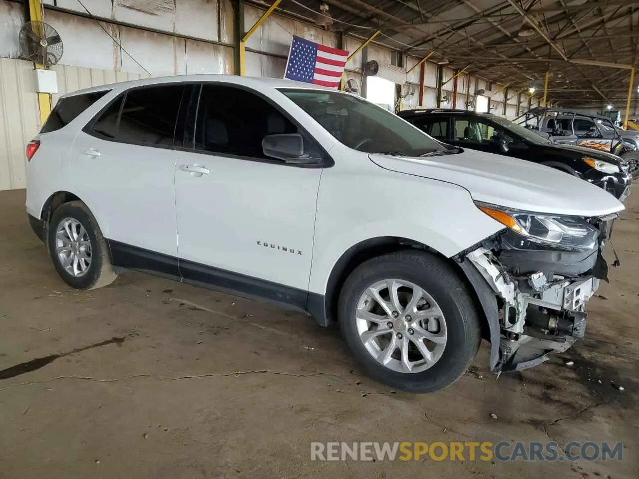 4 Photograph of a damaged car 3GNAXHEVXKS556807 CHEVROLET EQUINOX 2019