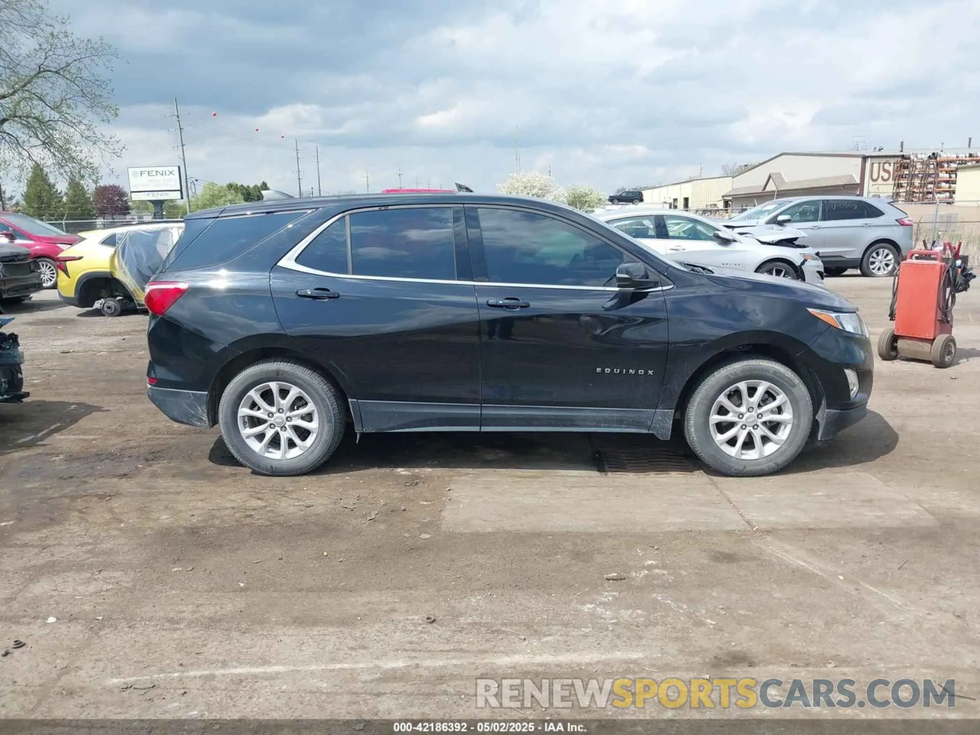 13 Photograph of a damaged car 3GNAXJEV2KL348163 CHEVROLET EQUINOX 2019