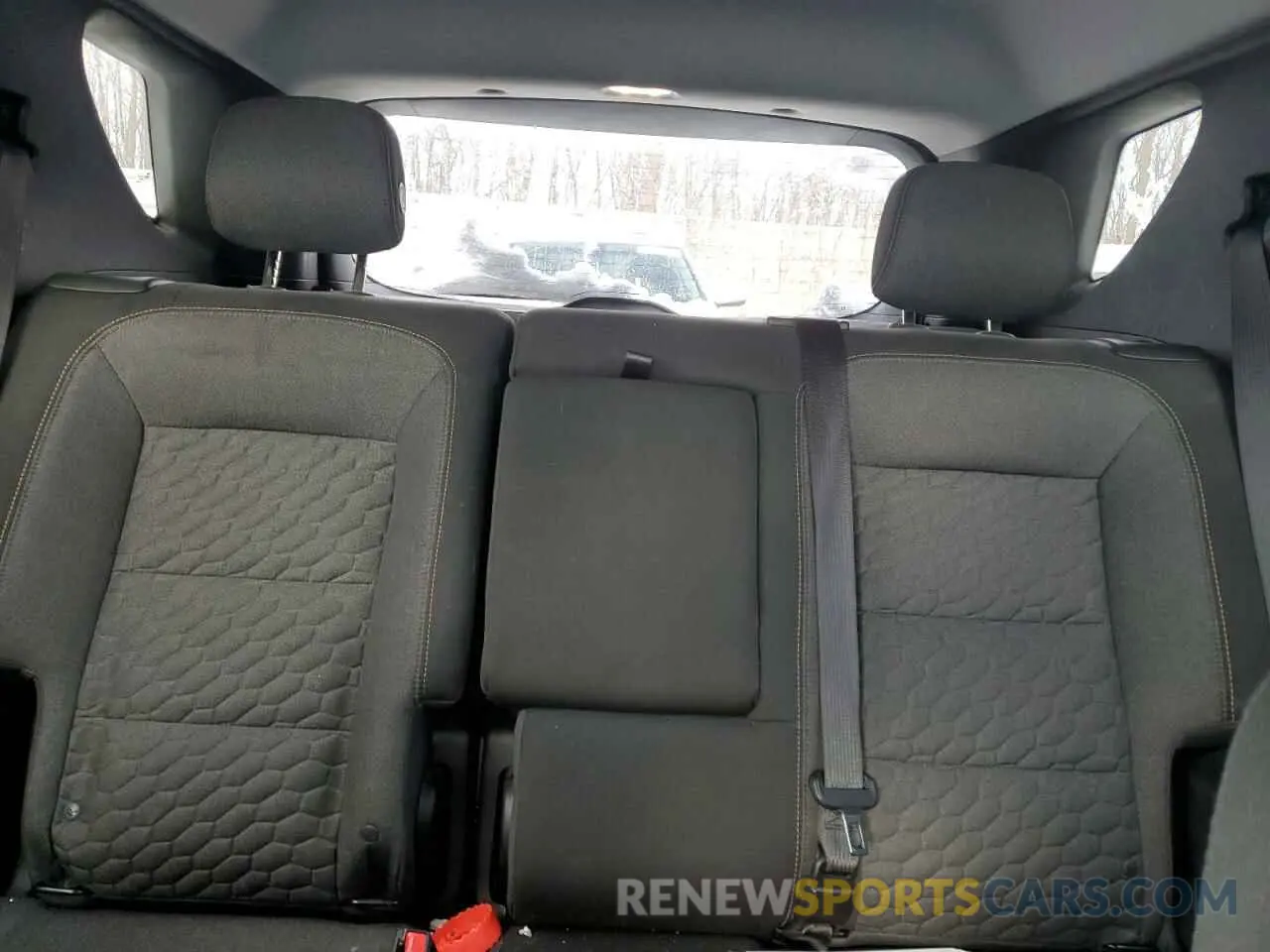 10 Photograph of a damaged car 3GNAXJEV2KS616330 CHEVROLET EQUINOX 2019