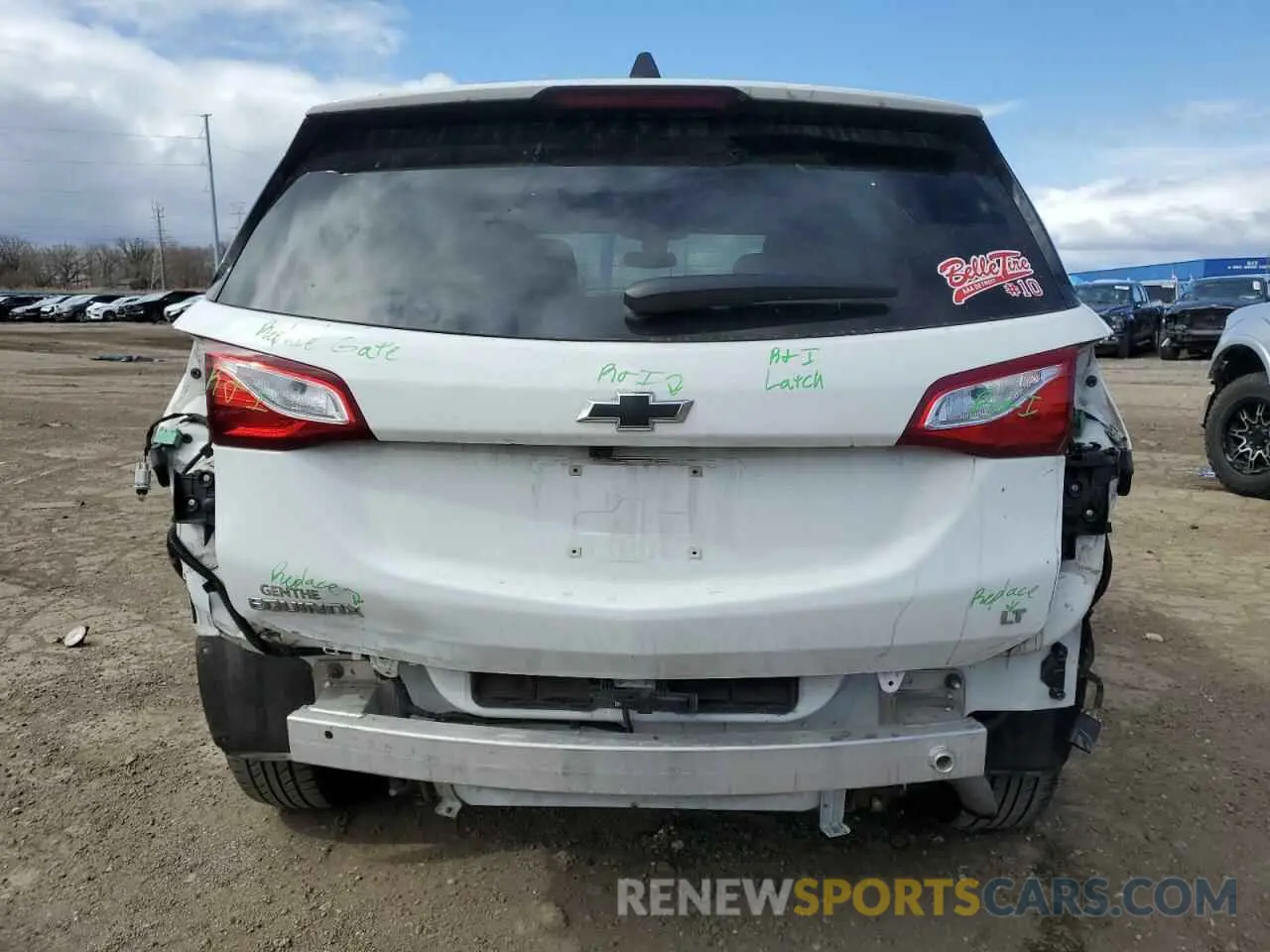 6 Photograph of a damaged car 3GNAXJEV2KS664684 CHEVROLET EQUINOX 2019