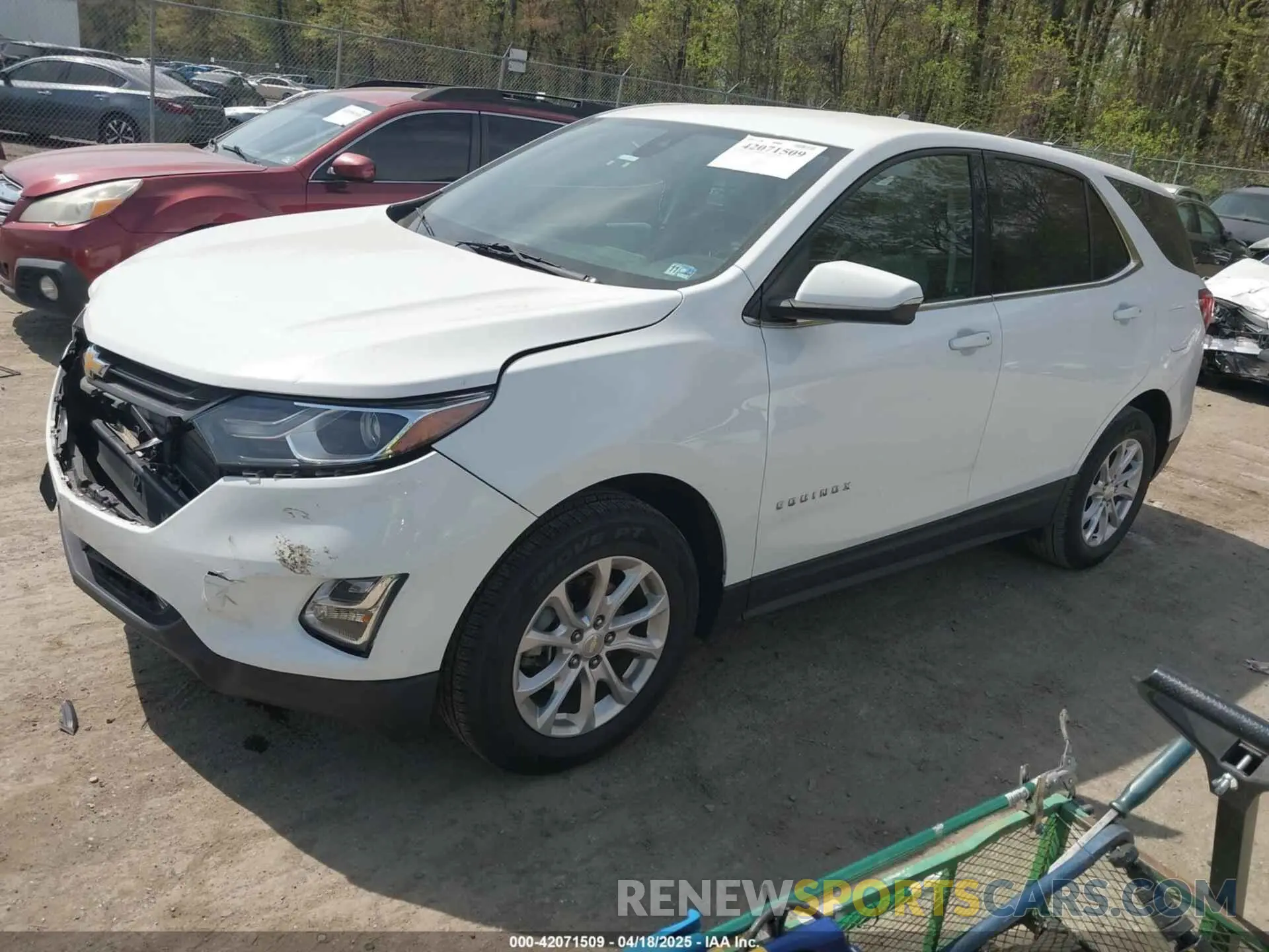 2 Photograph of a damaged car 3GNAXJEV3KS631578 CHEVROLET EQUINOX 2019