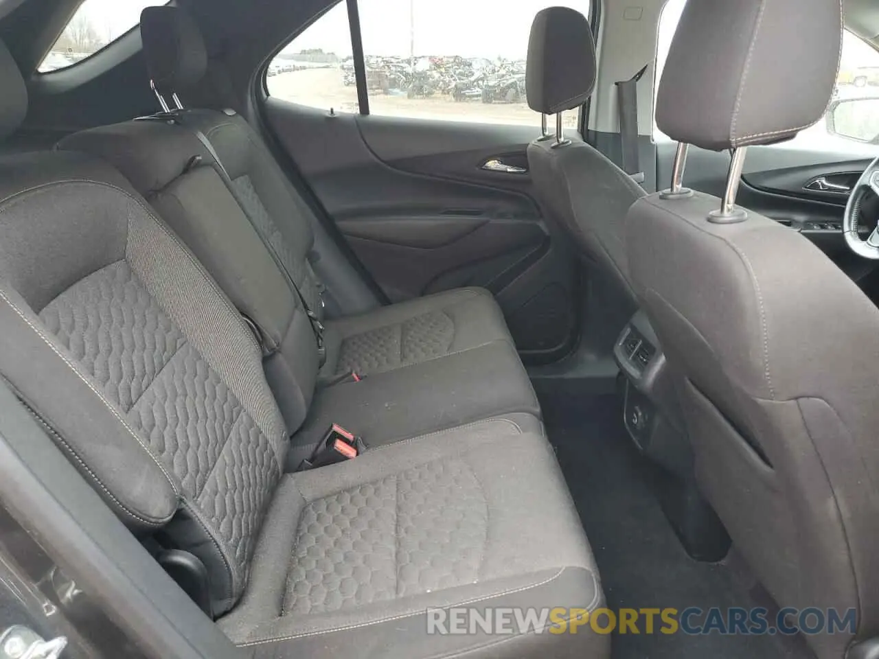 11 Photograph of a damaged car 3GNAXJEV3KS653435 CHEVROLET EQUINOX 2019