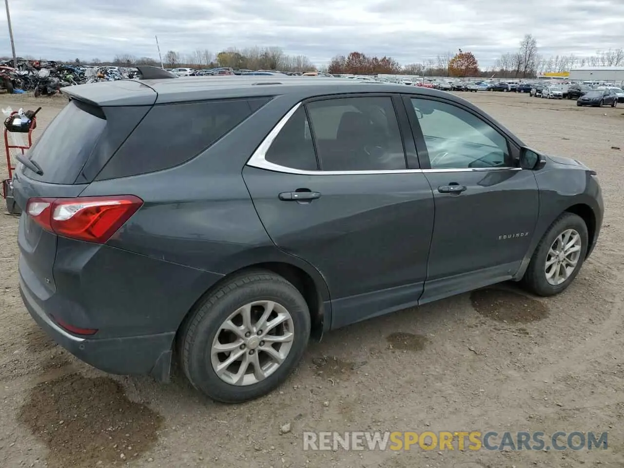 3 Photograph of a damaged car 3GNAXJEV3KS653435 CHEVROLET EQUINOX 2019