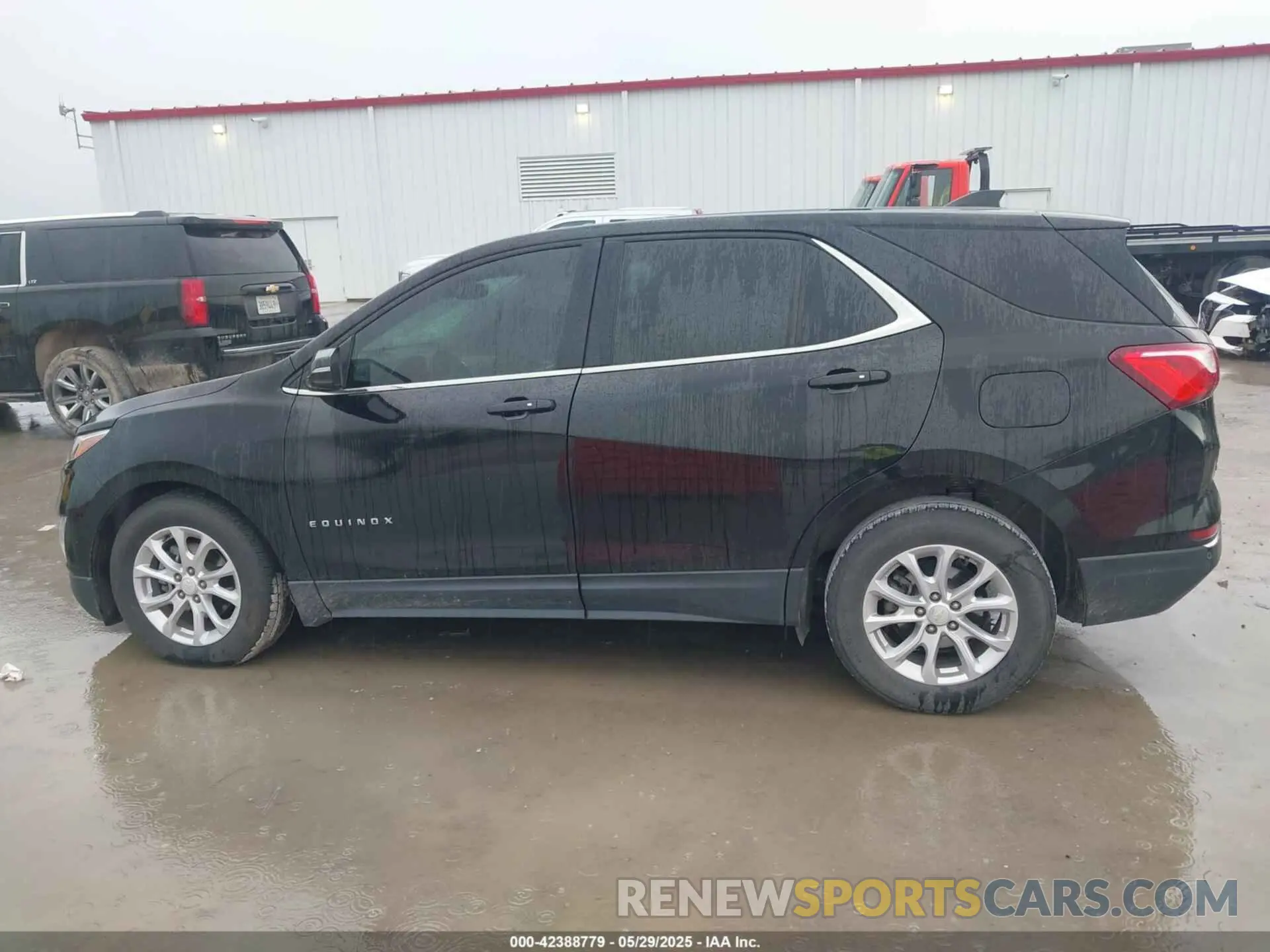 15 Photograph of a damaged car 3GNAXJEV4KL389393 CHEVROLET EQUINOX 2019