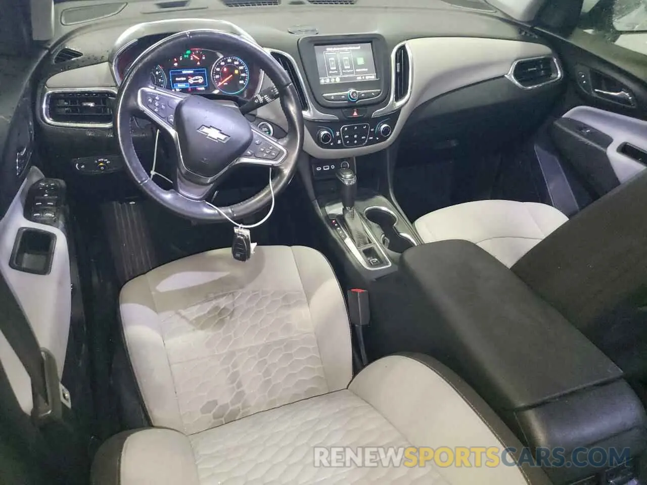 8 Photograph of a damaged car 3GNAXJEV4KS623005 CHEVROLET EQUINOX 2019