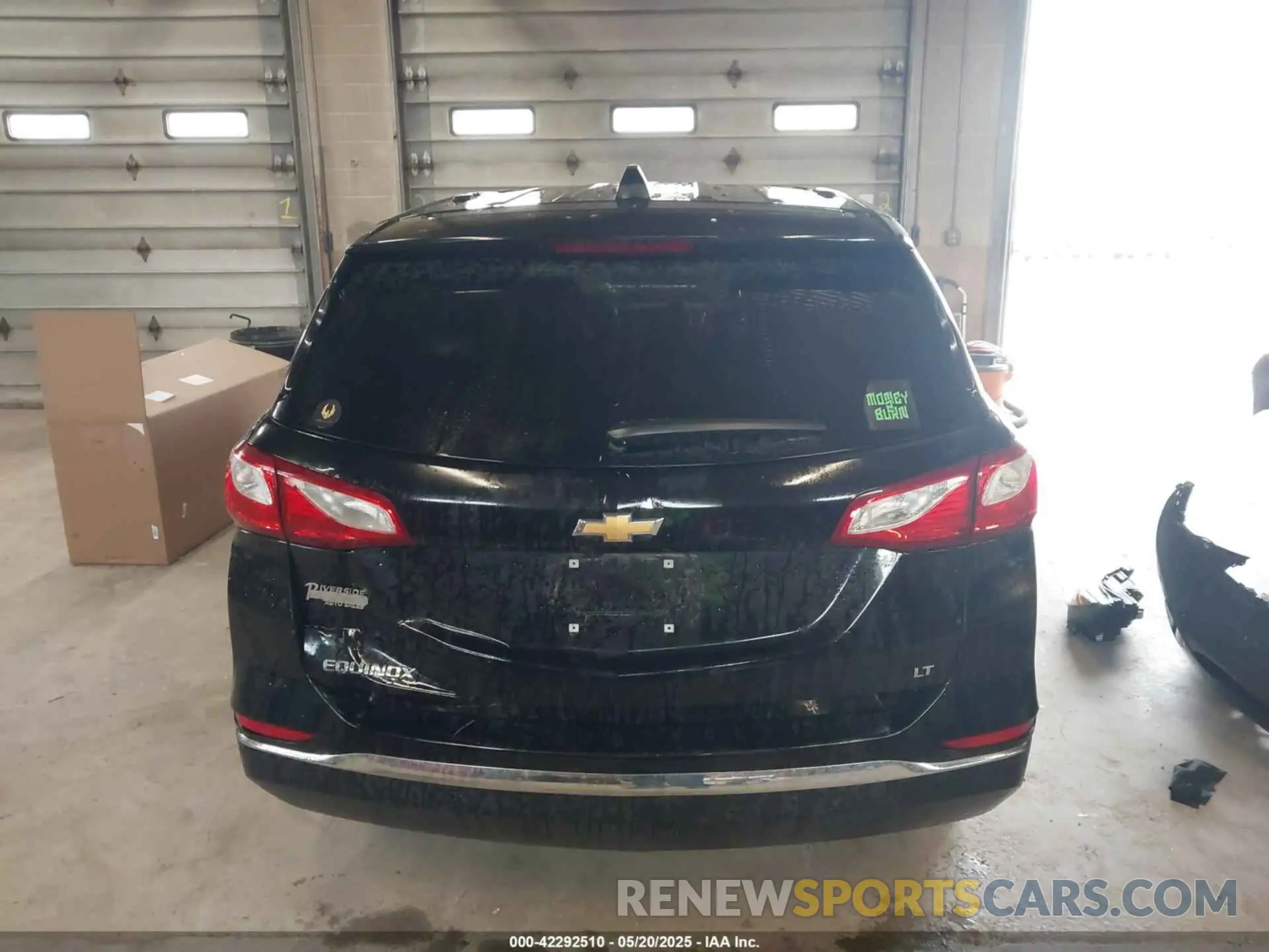 16 Photograph of a damaged car 3GNAXJEV5KL284359 CHEVROLET EQUINOX 2019
