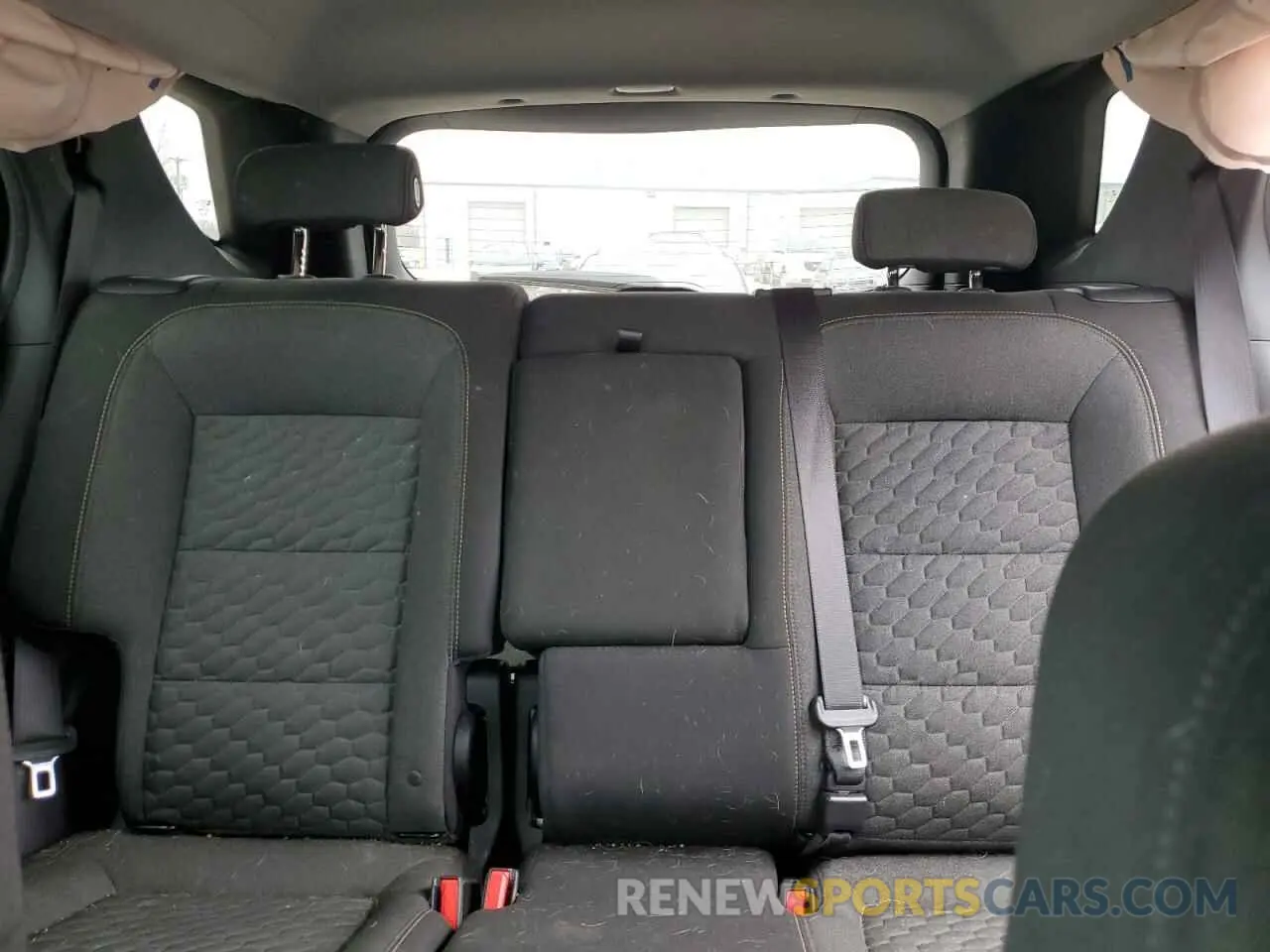 10 Photograph of a damaged car 3GNAXJEV5KS620999 CHEVROLET EQUINOX 2019
