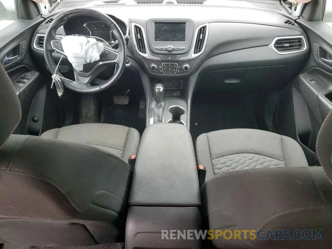 8 Photograph of a damaged car 3GNAXJEV5KS620999 CHEVROLET EQUINOX 2019