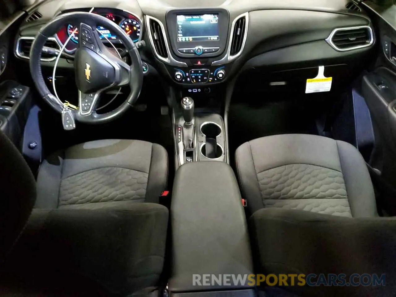 8 Photograph of a damaged car 3GNAXJEV6KL278439 CHEVROLET EQUINOX 2019
