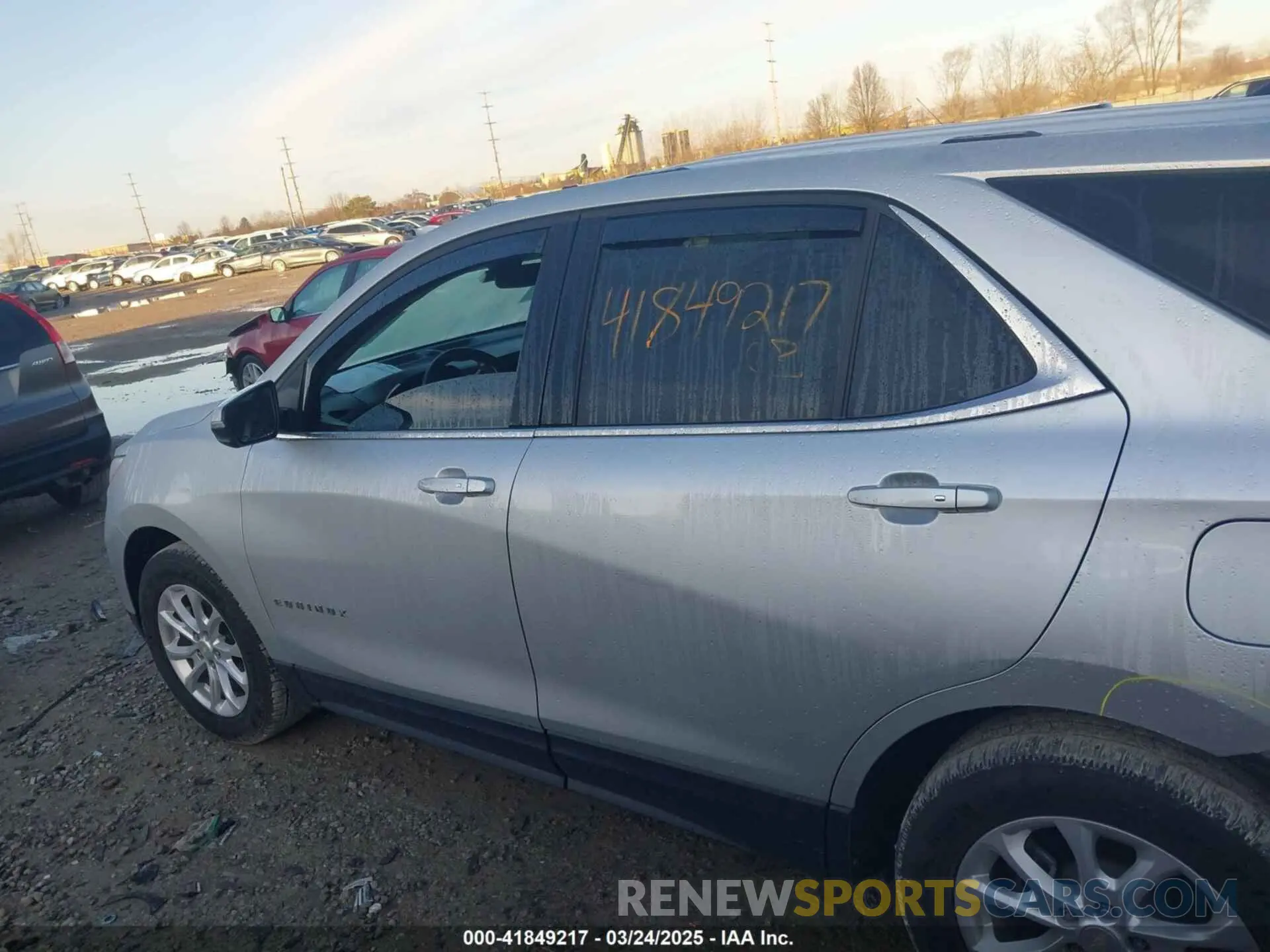 15 Photograph of a damaged car 3GNAXJEV6KS601880 CHEVROLET EQUINOX 2019