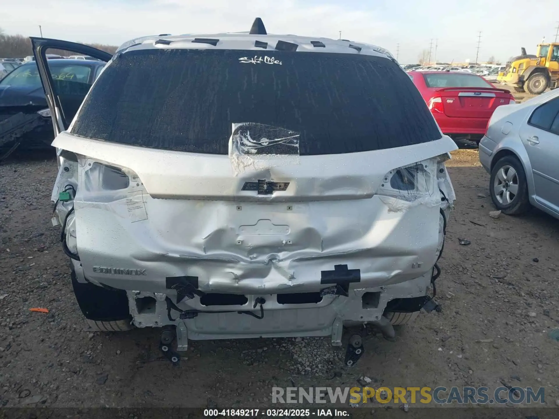 18 Photograph of a damaged car 3GNAXJEV6KS601880 CHEVROLET EQUINOX 2019
