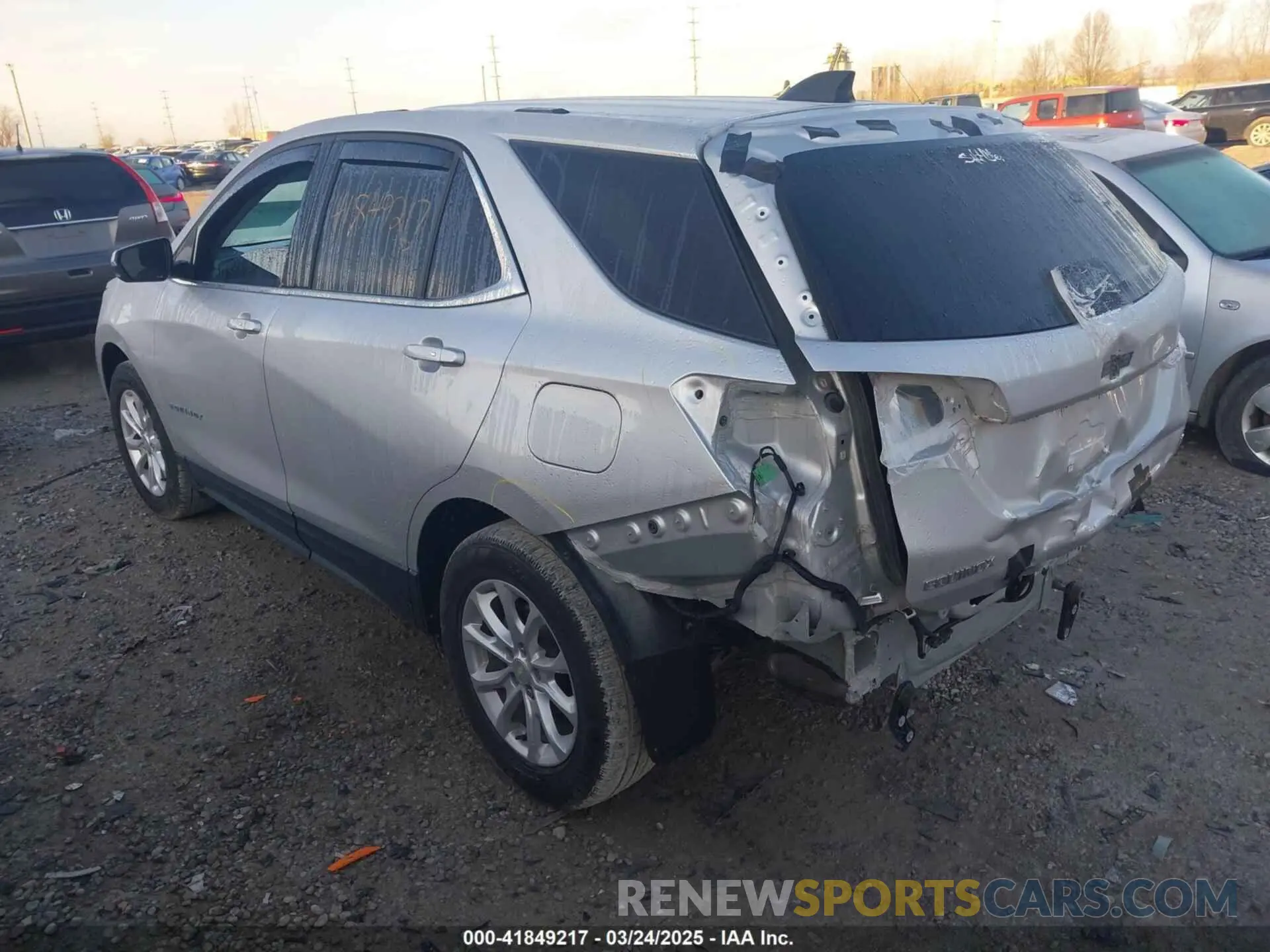 3 Photograph of a damaged car 3GNAXJEV6KS601880 CHEVROLET EQUINOX 2019