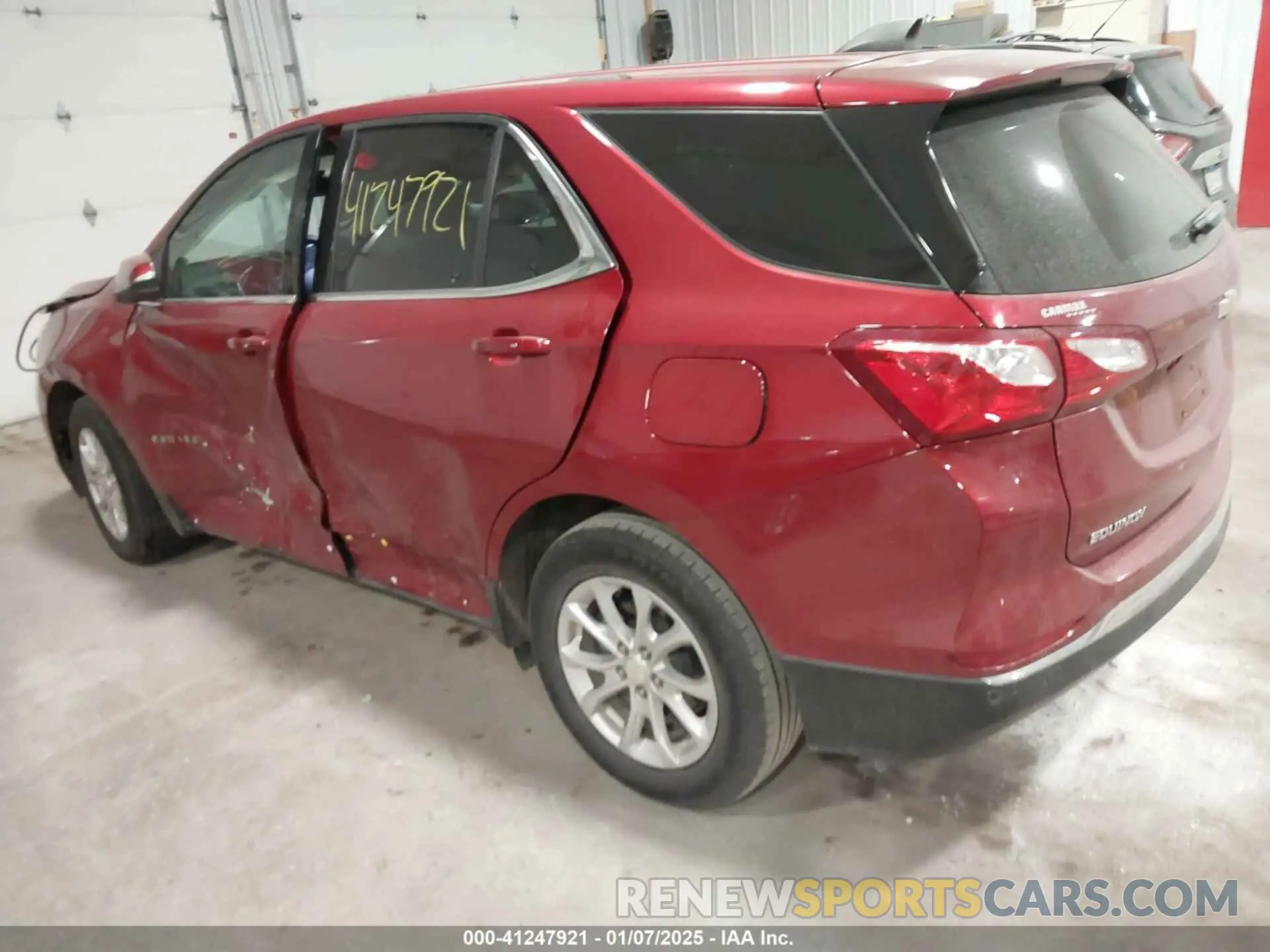 3 Photograph of a damaged car 3GNAXJEV6KS636662 CHEVROLET EQUINOX 2019