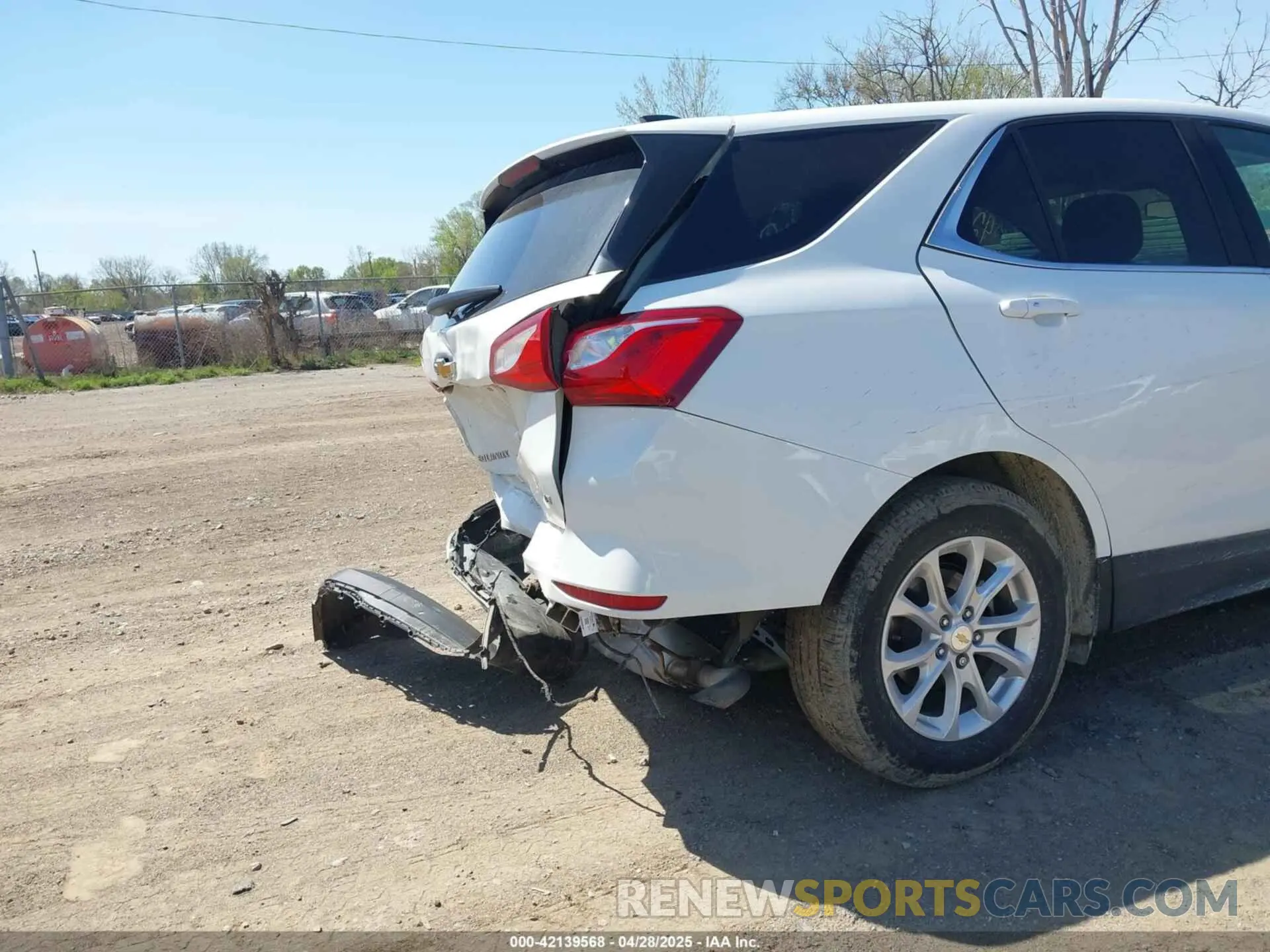 6 Photograph of a damaged car 3GNAXJEV6KS648648 CHEVROLET EQUINOX 2019