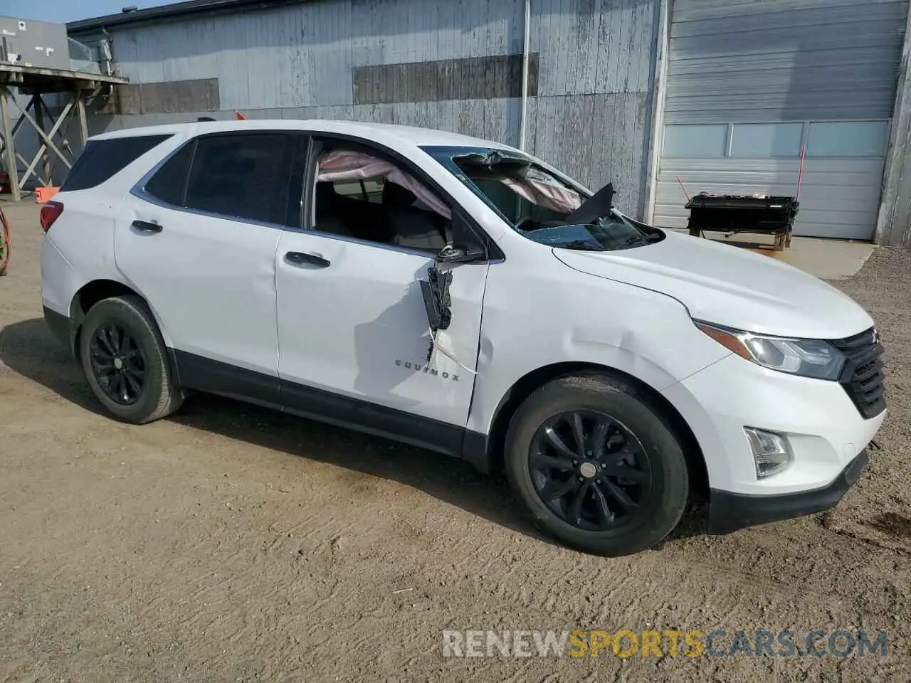 4 Photograph of a damaged car 3GNAXJEV6KS651646 CHEVROLET EQUINOX 2019