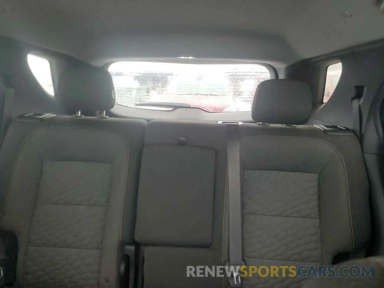 10 Photograph of a damaged car 3GNAXJEV7KS643880 CHEVROLET EQUINOX 2019