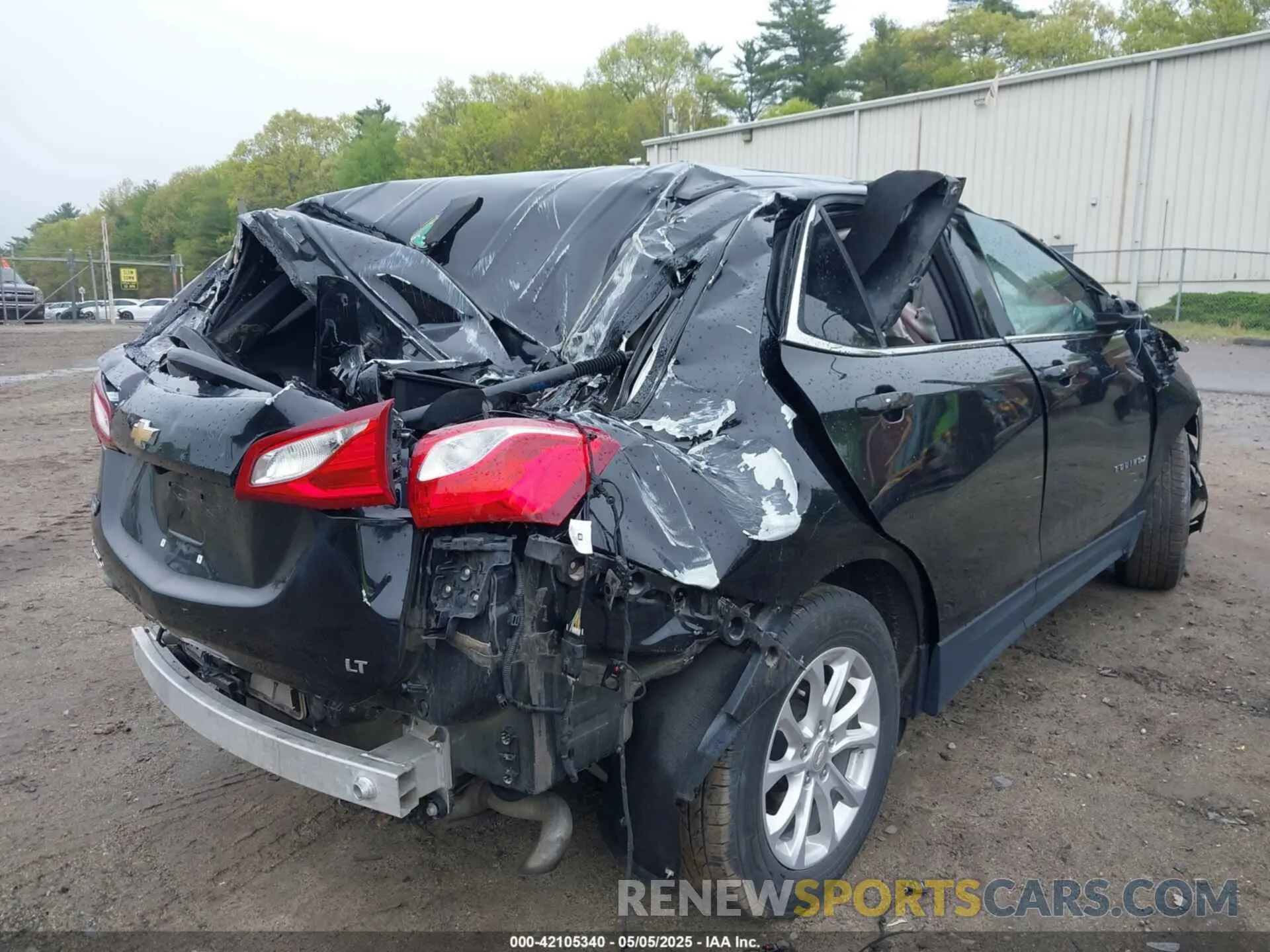4 Photograph of a damaged car 3GNAXJEV8KL349303 CHEVROLET EQUINOX 2019