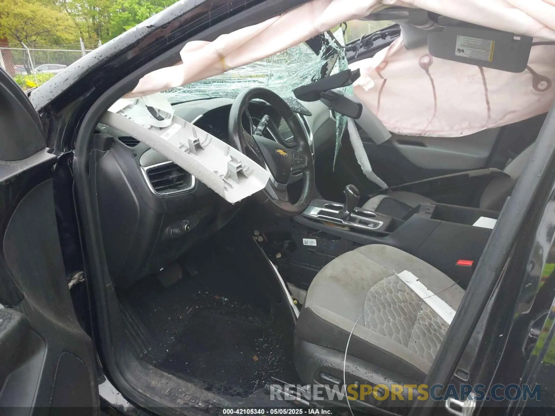 5 Photograph of a damaged car 3GNAXJEV8KL349303 CHEVROLET EQUINOX 2019