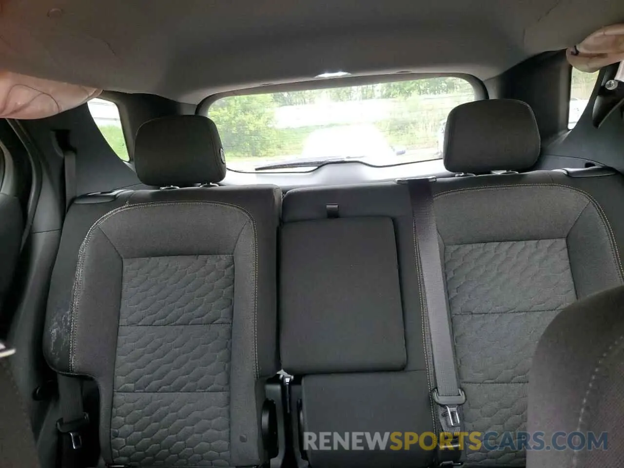 10 Photograph of a damaged car 3GNAXJEV9KL387204 CHEVROLET EQUINOX 2019