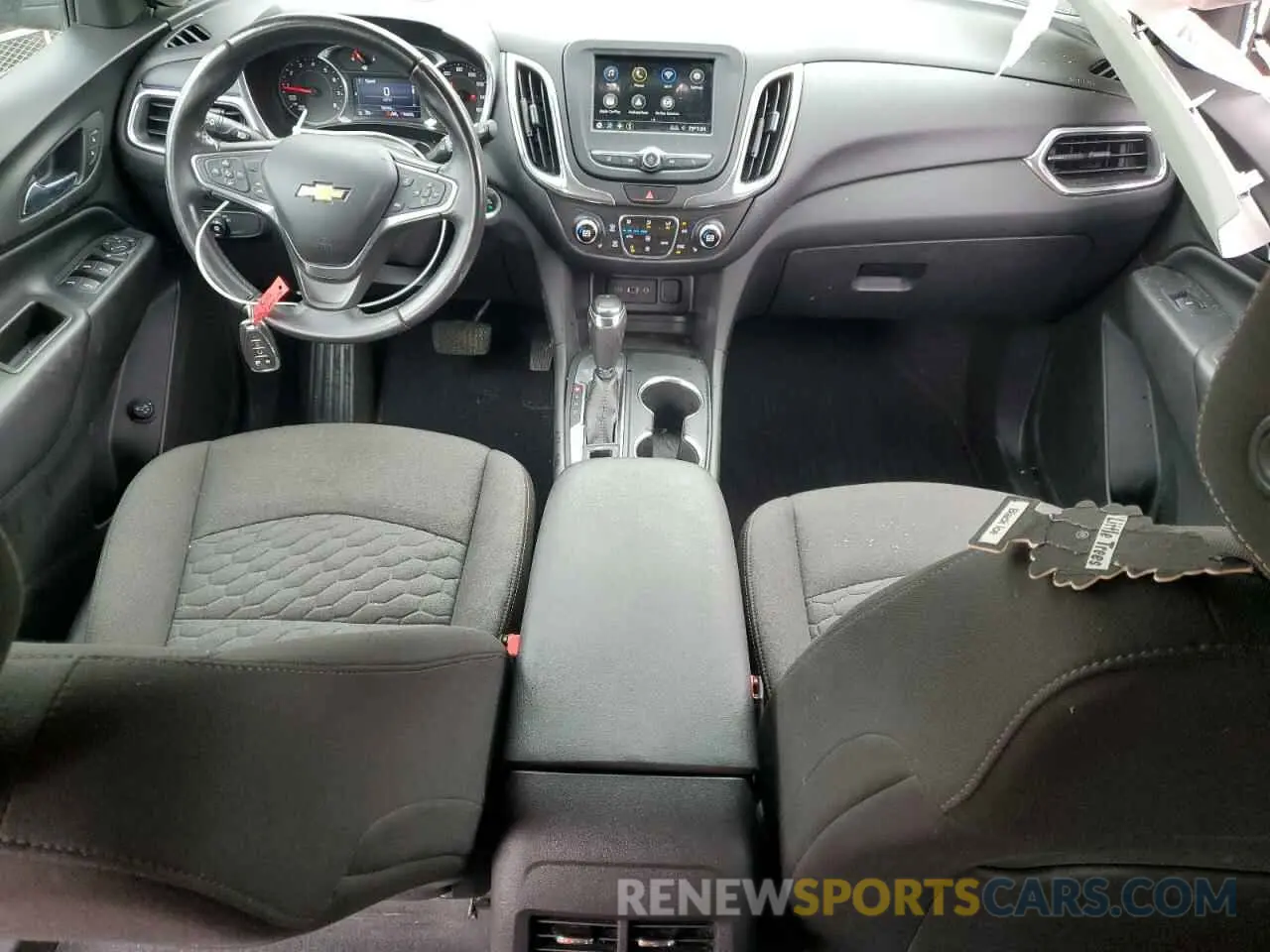 8 Photograph of a damaged car 3GNAXJEV9KL387204 CHEVROLET EQUINOX 2019