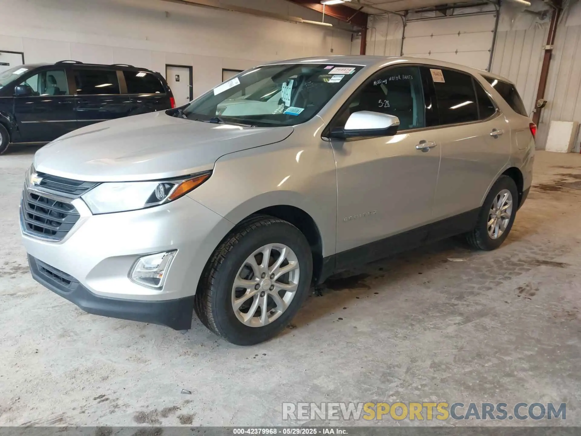 2 Photograph of a damaged car 3GNAXJEV9KS633657 CHEVROLET EQUINOX 2019