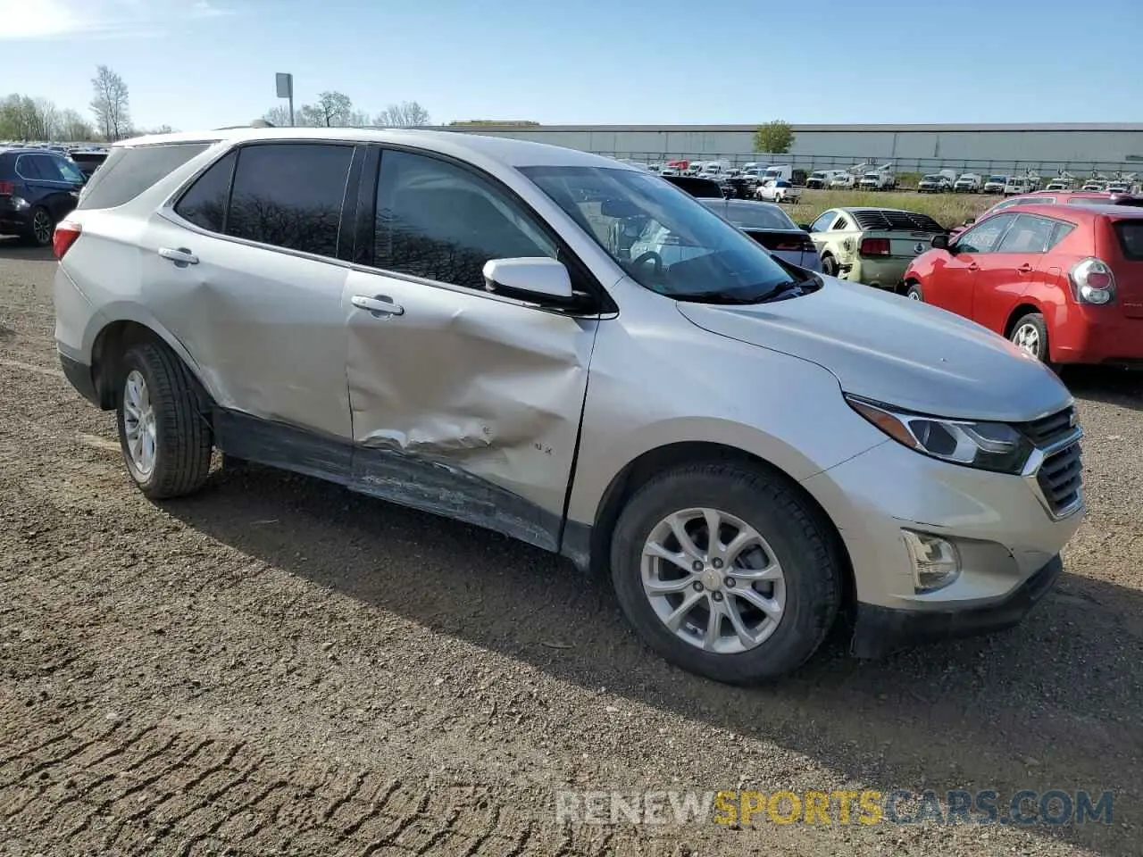 4 Photograph of a damaged car 3GNAXJEVXKS620352 CHEVROLET EQUINOX 2019
