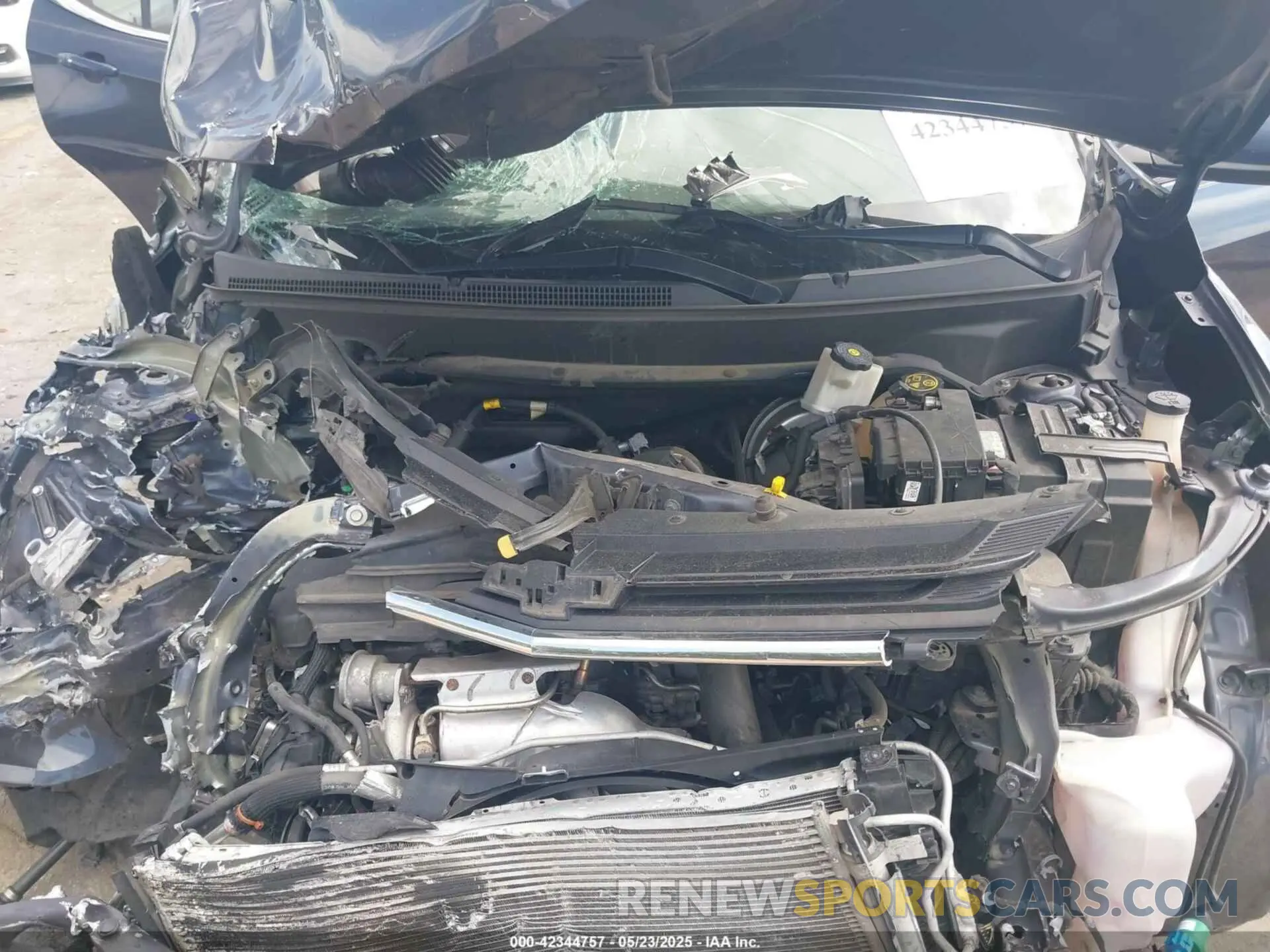 10 Photograph of a damaged car 3GNAXKEV0KL105506 CHEVROLET EQUINOX 2019