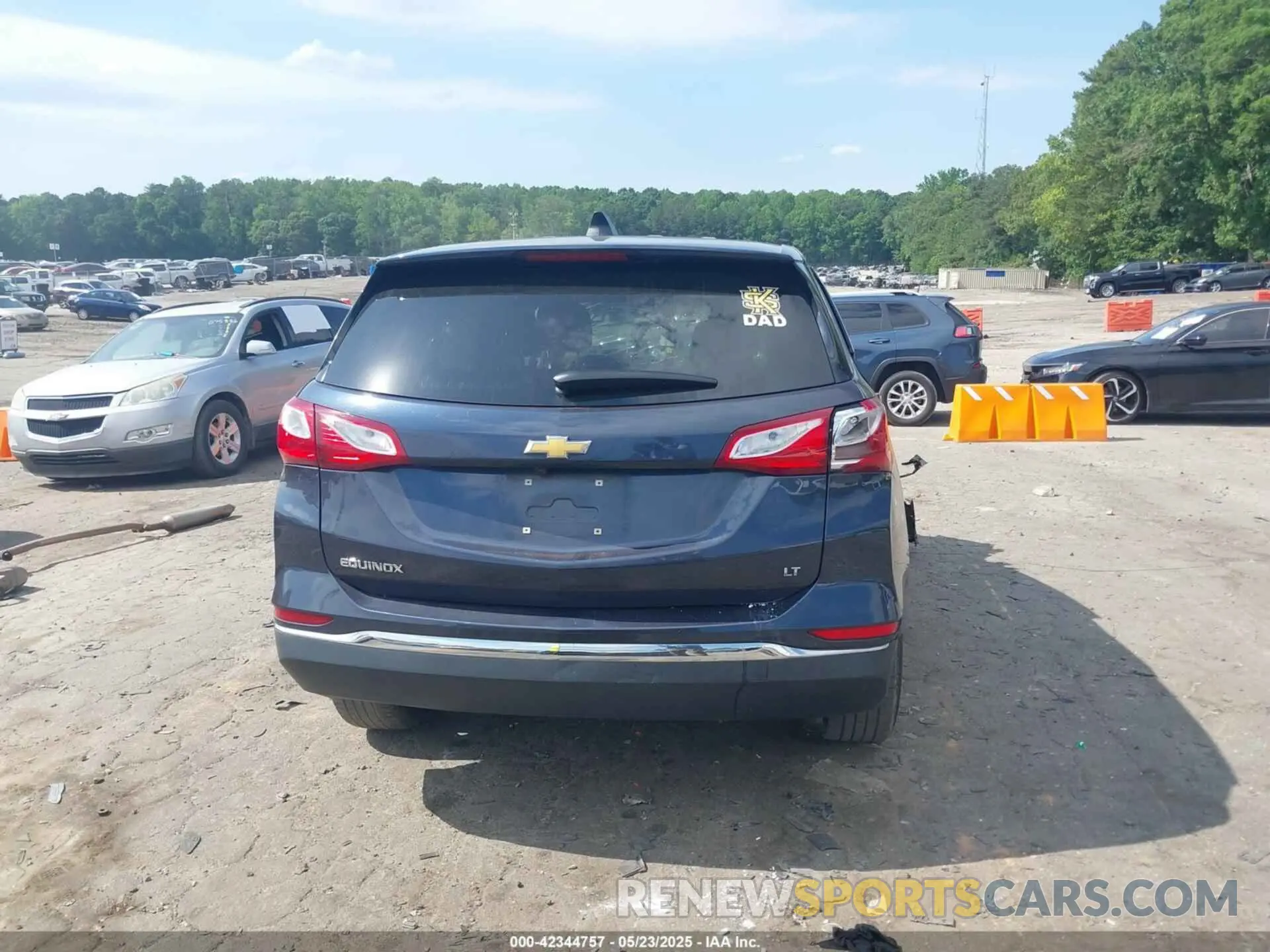 15 Photograph of a damaged car 3GNAXKEV0KL105506 CHEVROLET EQUINOX 2019