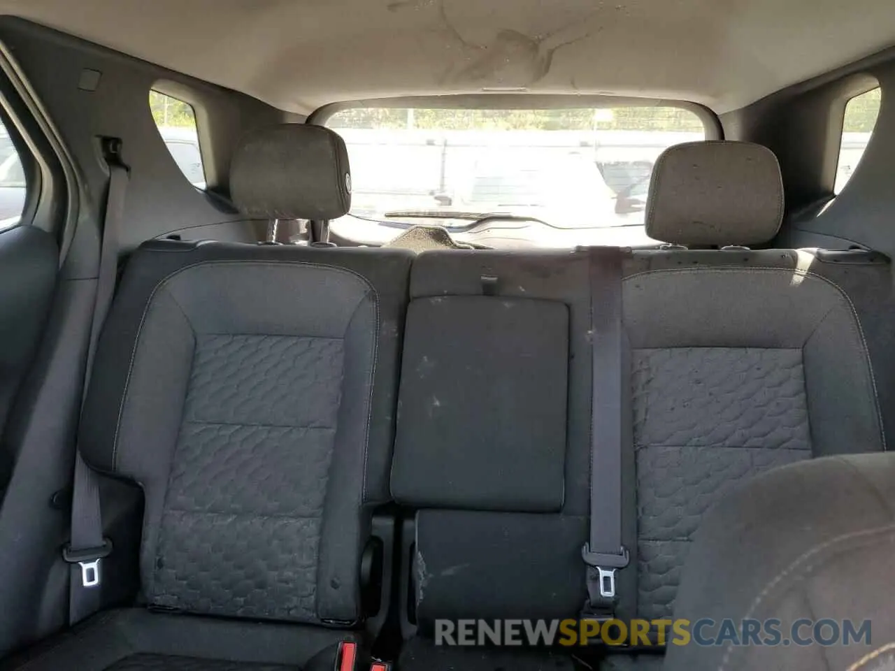 10 Photograph of a damaged car 3GNAXKEV0KS506463 CHEVROLET EQUINOX 2019