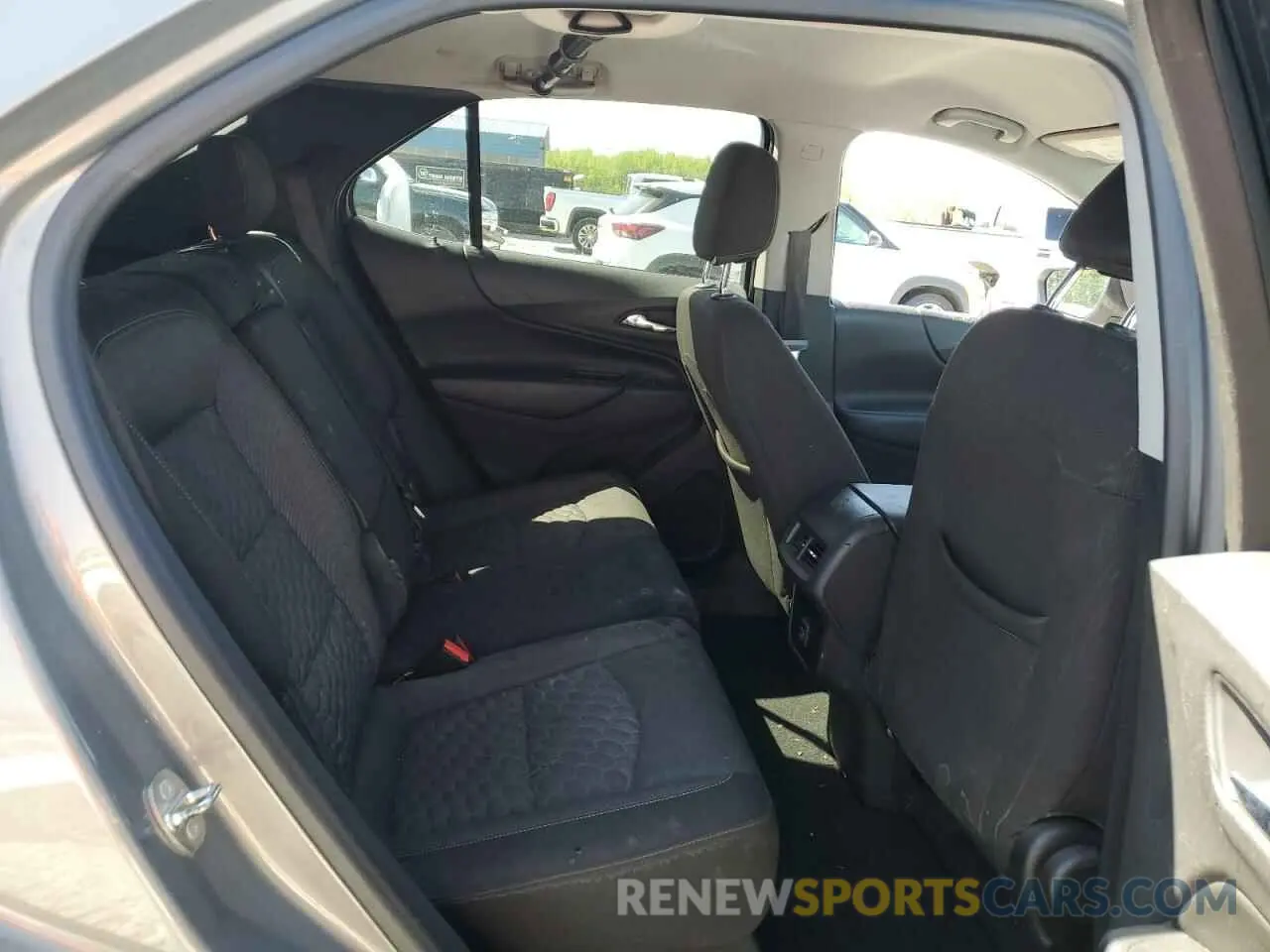 12 Photograph of a damaged car 3GNAXKEV0KS506463 CHEVROLET EQUINOX 2019
