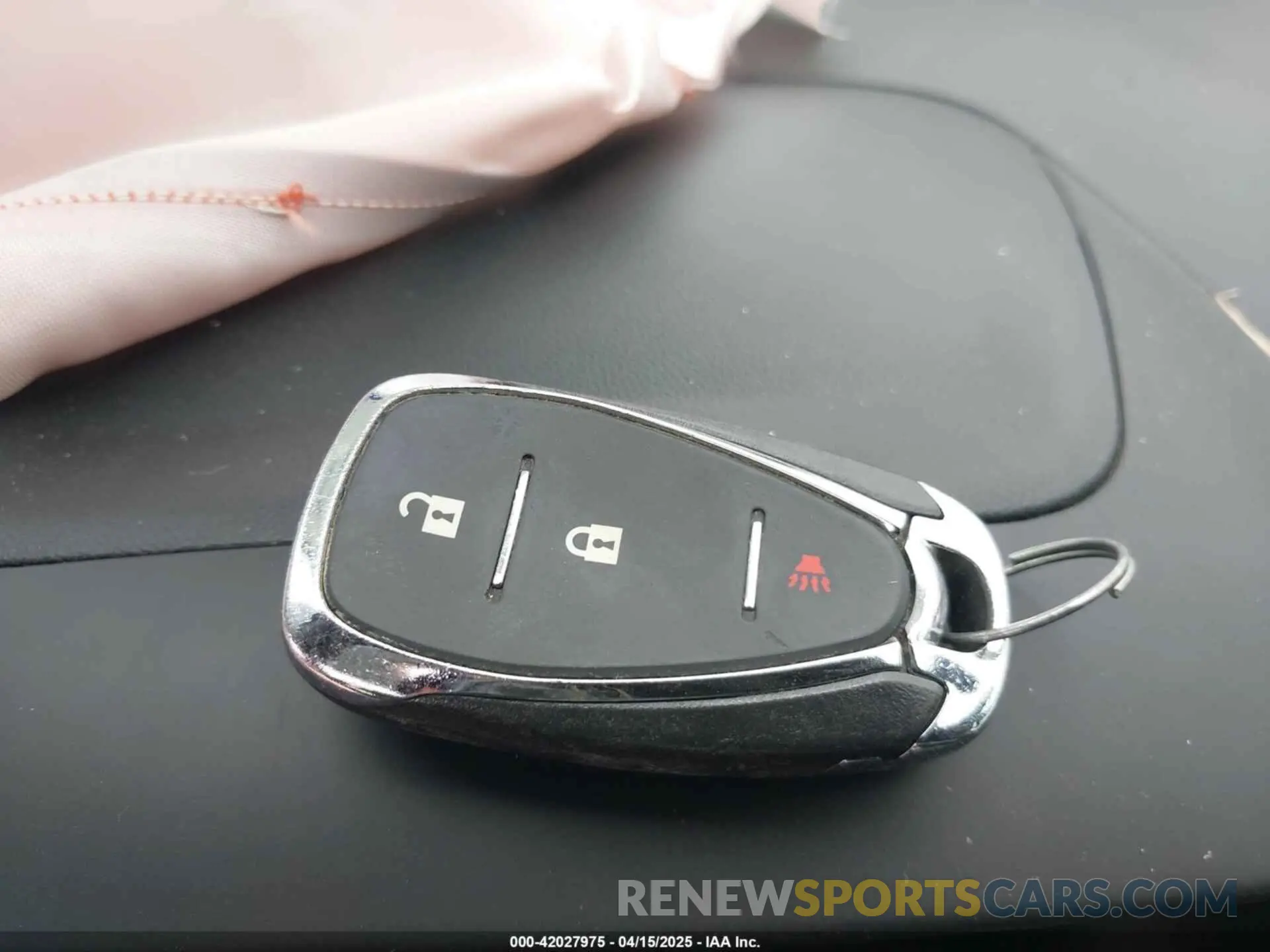 11 Photograph of a damaged car 3GNAXKEV0KS599890 CHEVROLET EQUINOX 2019