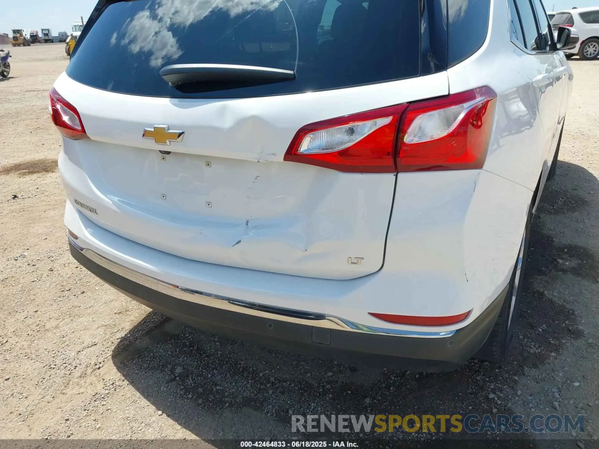 6 Photograph of a damaged car 3GNAXKEV0KS654547 CHEVROLET EQUINOX 2019