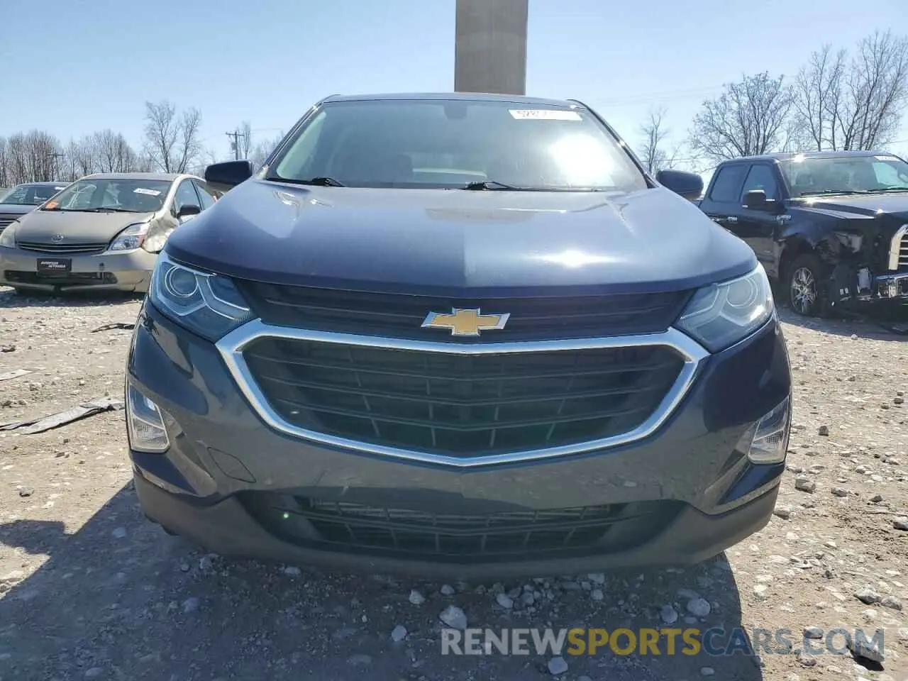 5 Photograph of a damaged car 3GNAXKEV1KL101111 CHEVROLET EQUINOX 2019