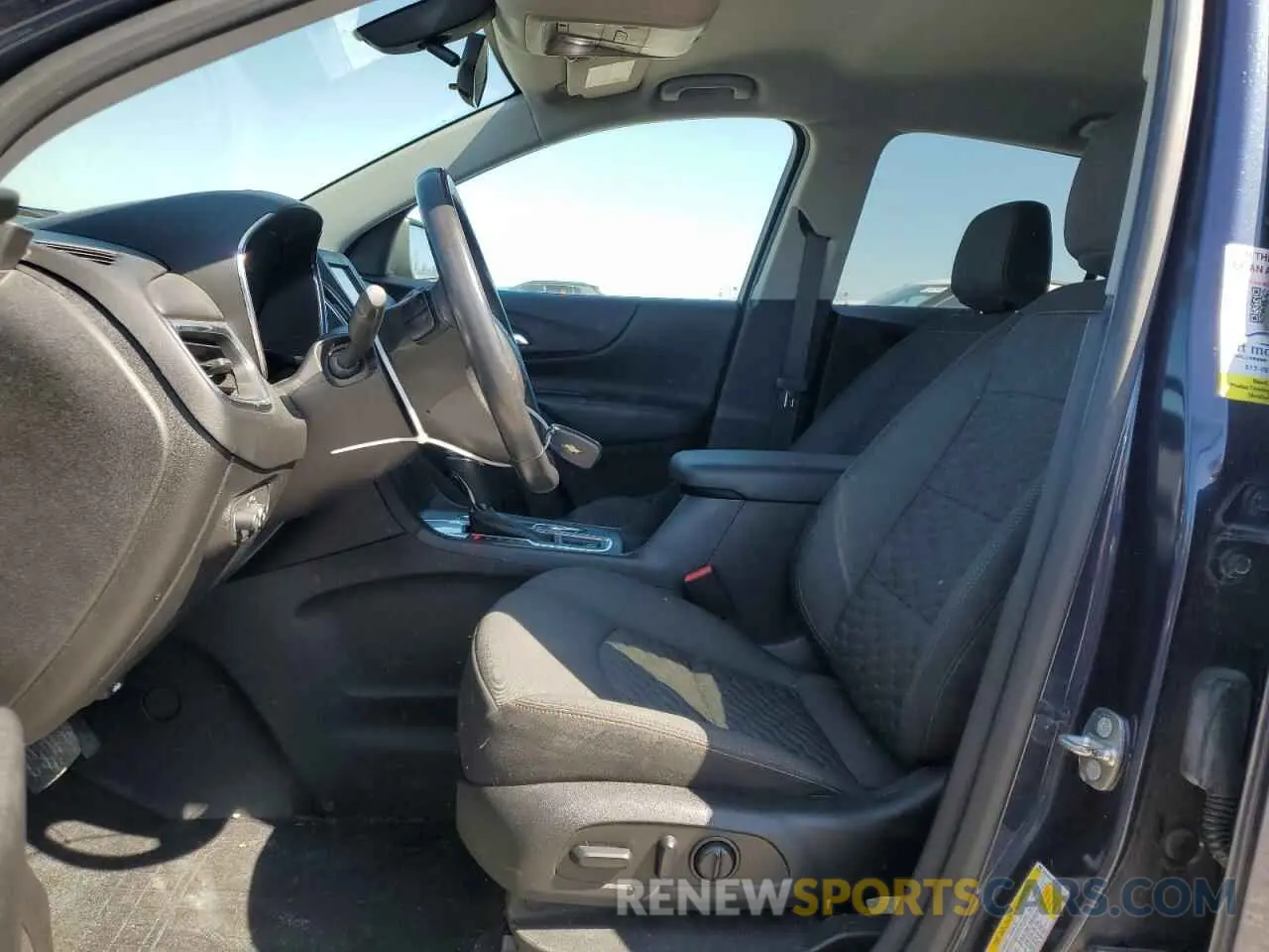 7 Photograph of a damaged car 3GNAXKEV1KL101111 CHEVROLET EQUINOX 2019