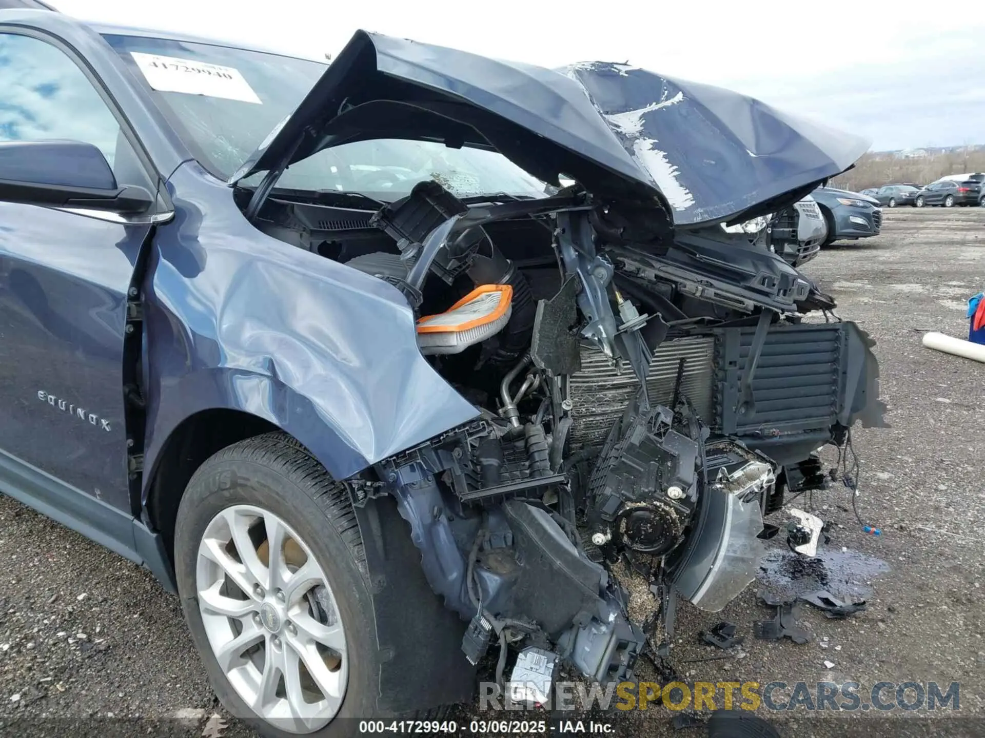 6 Photograph of a damaged car 3GNAXKEV1KL243054 CHEVROLET EQUINOX 2019