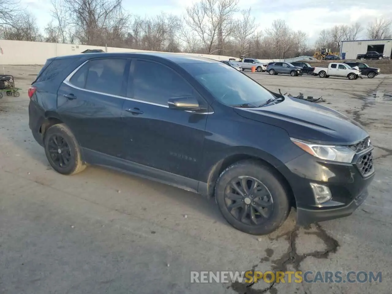 4 Photograph of a damaged car 3GNAXKEV1KL260890 CHEVROLET EQUINOX 2019