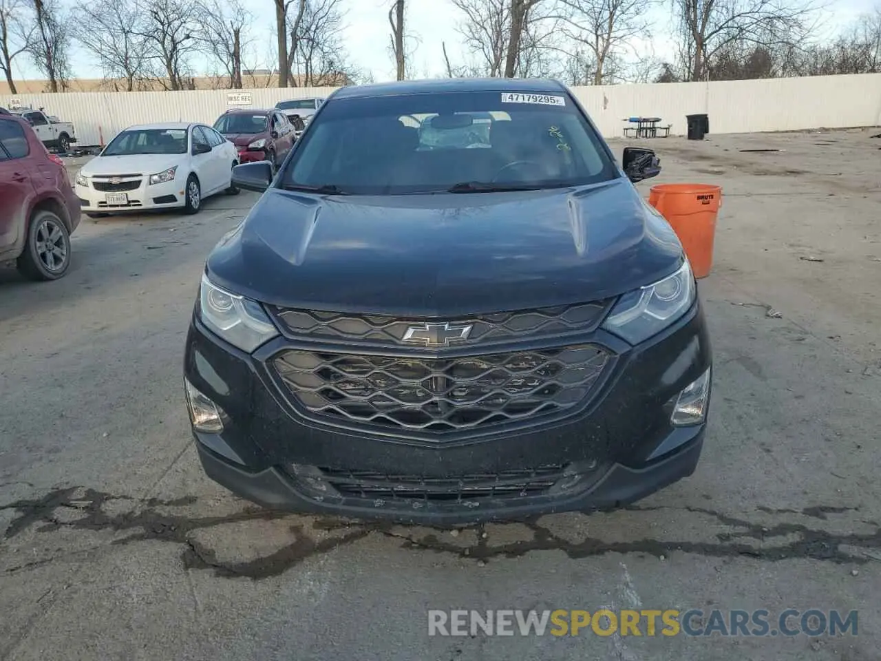 5 Photograph of a damaged car 3GNAXKEV1KL260890 CHEVROLET EQUINOX 2019