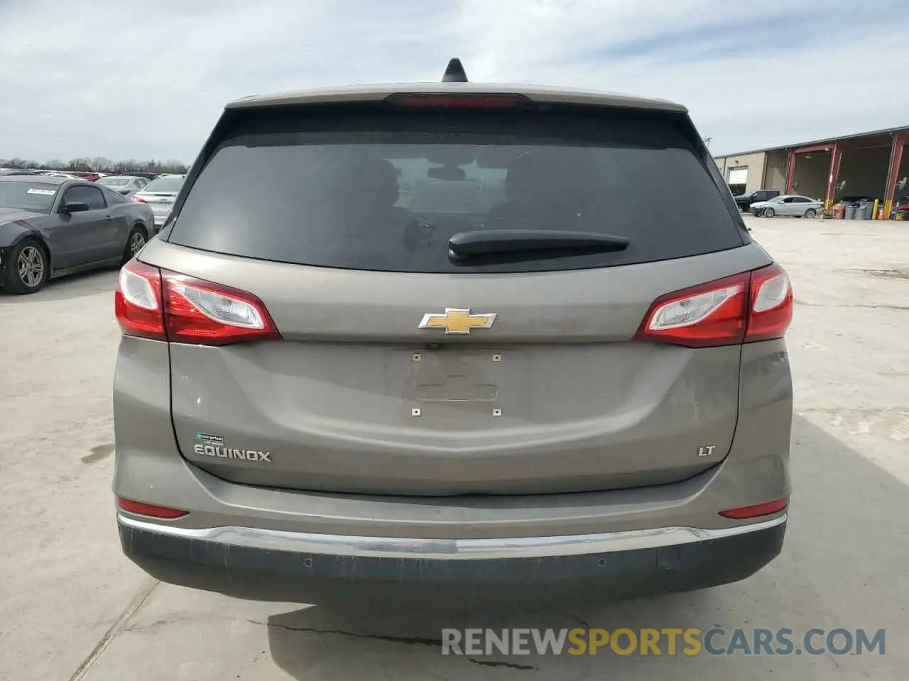 6 Photograph of a damaged car 3GNAXKEV1KS508965 CHEVROLET EQUINOX 2019