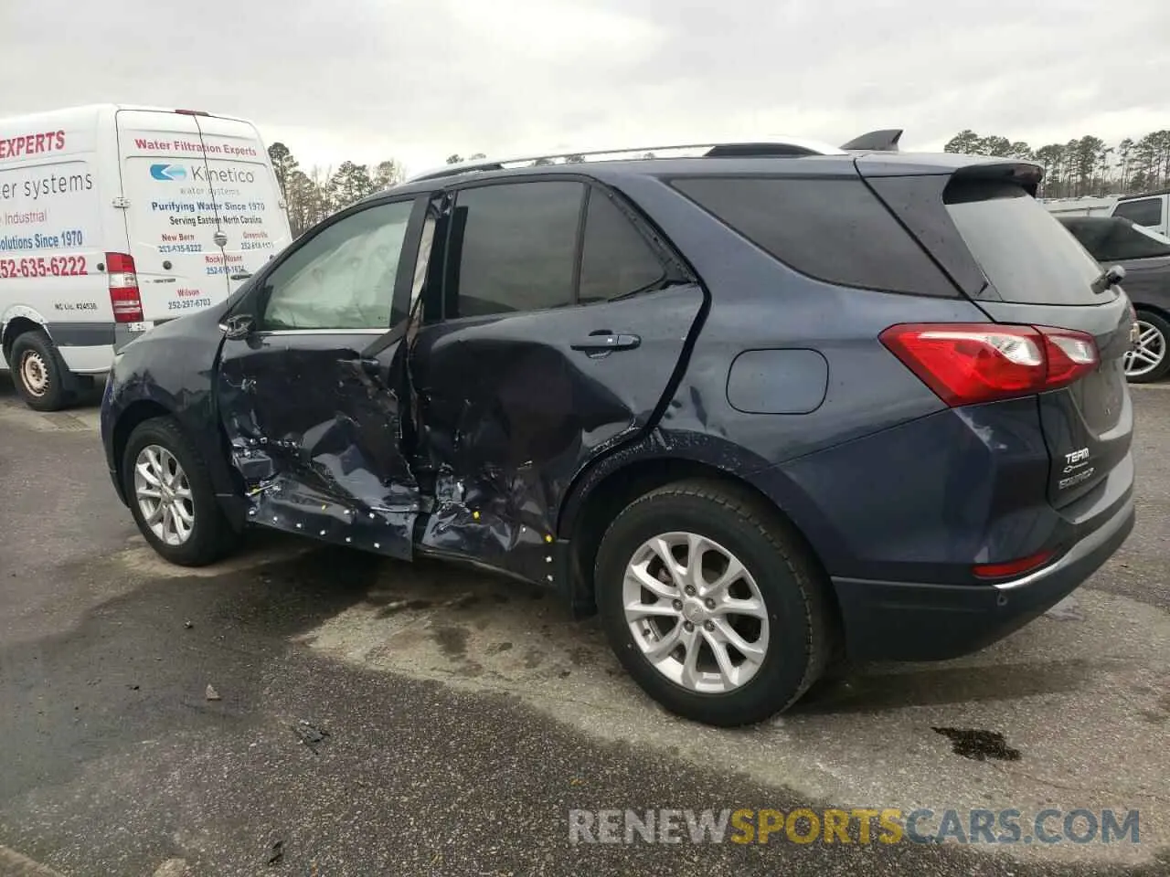 2 Photograph of a damaged car 3GNAXKEV1KS524552 CHEVROLET EQUINOX 2019