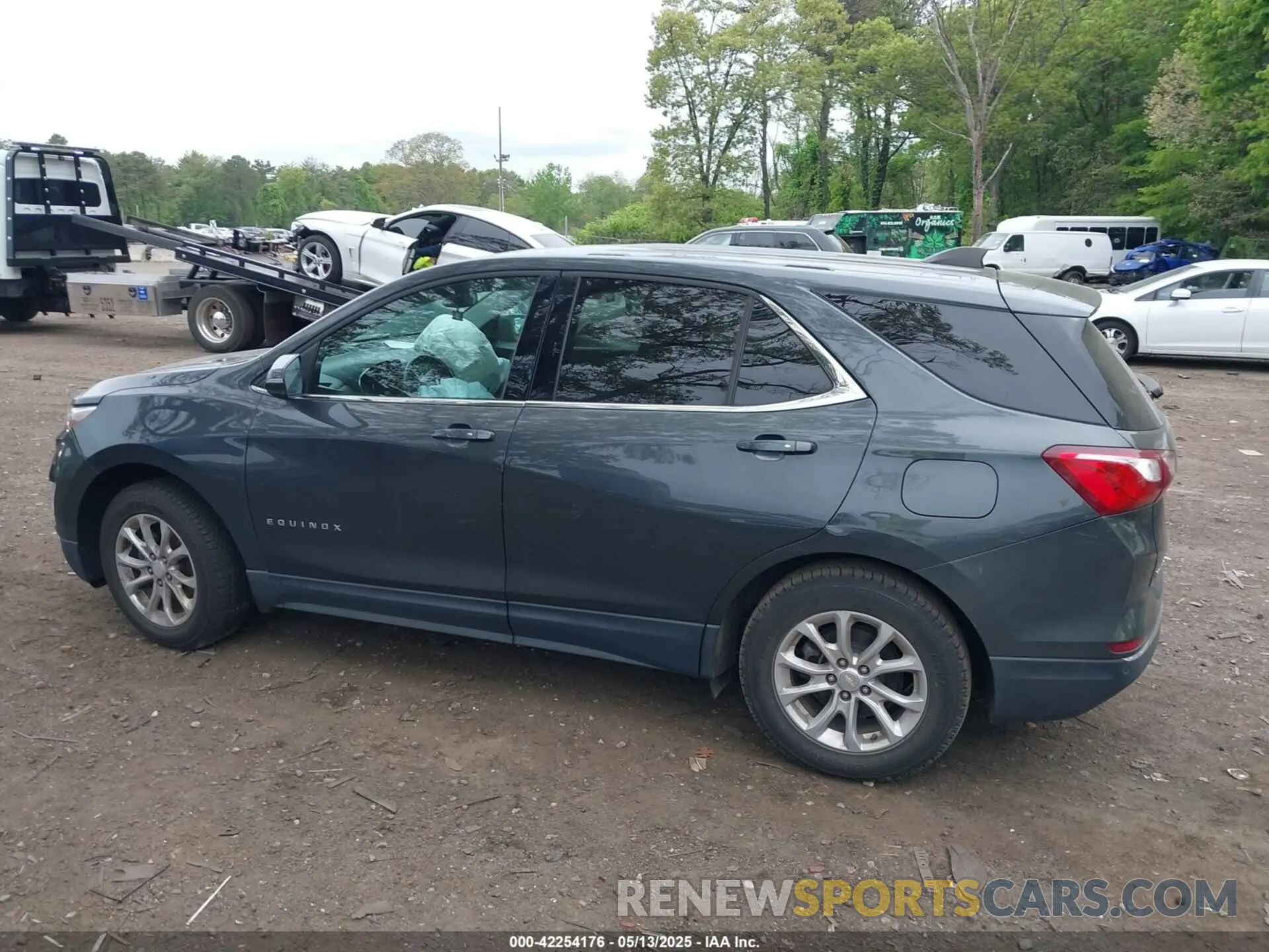 14 Photograph of a damaged car 3GNAXKEV1KS547524 CHEVROLET EQUINOX 2019