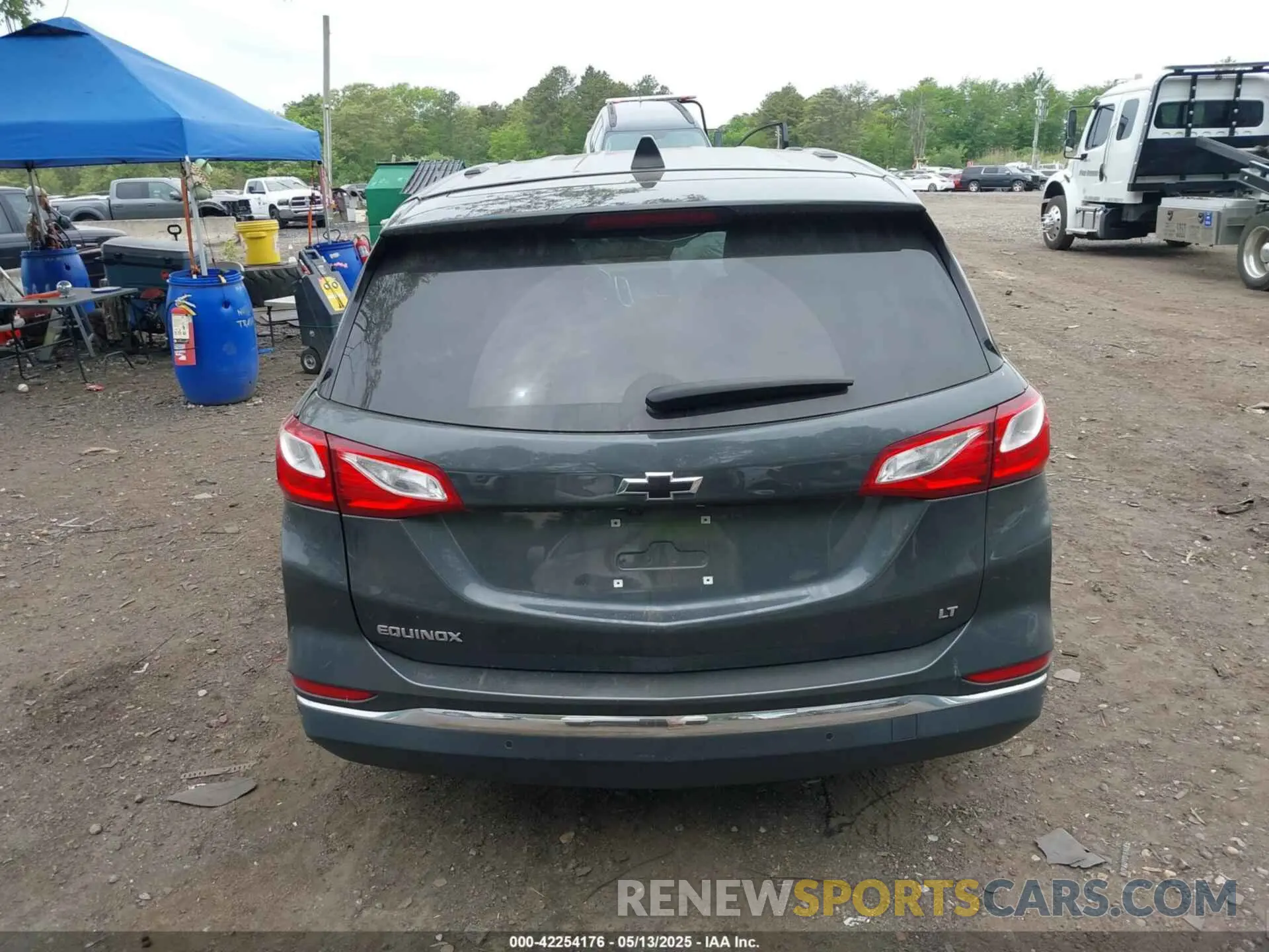 16 Photograph of a damaged car 3GNAXKEV1KS547524 CHEVROLET EQUINOX 2019