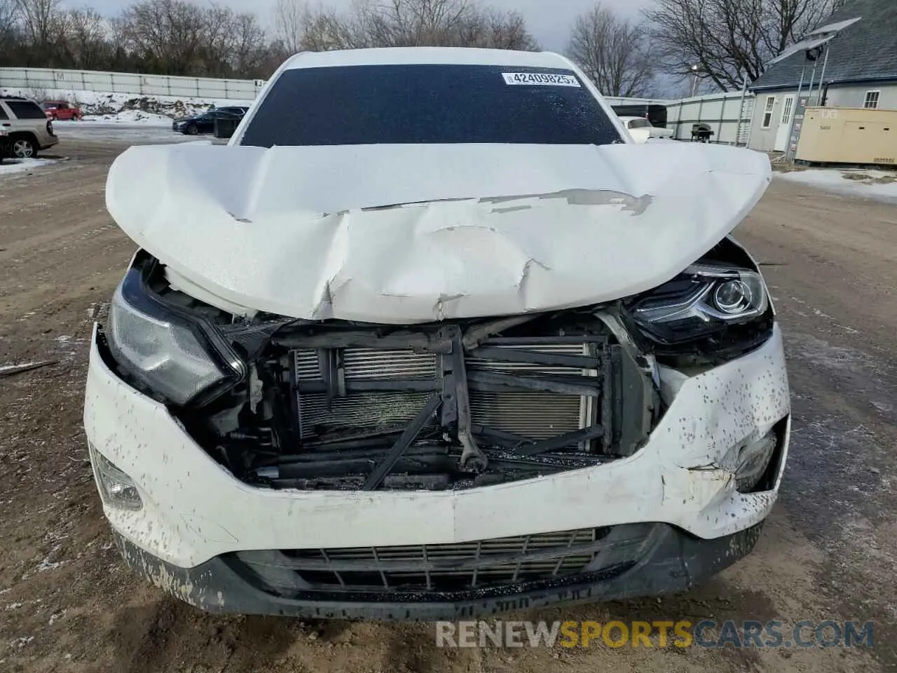 5 Photograph of a damaged car 3GNAXKEV1KS573394 CHEVROLET EQUINOX 2019