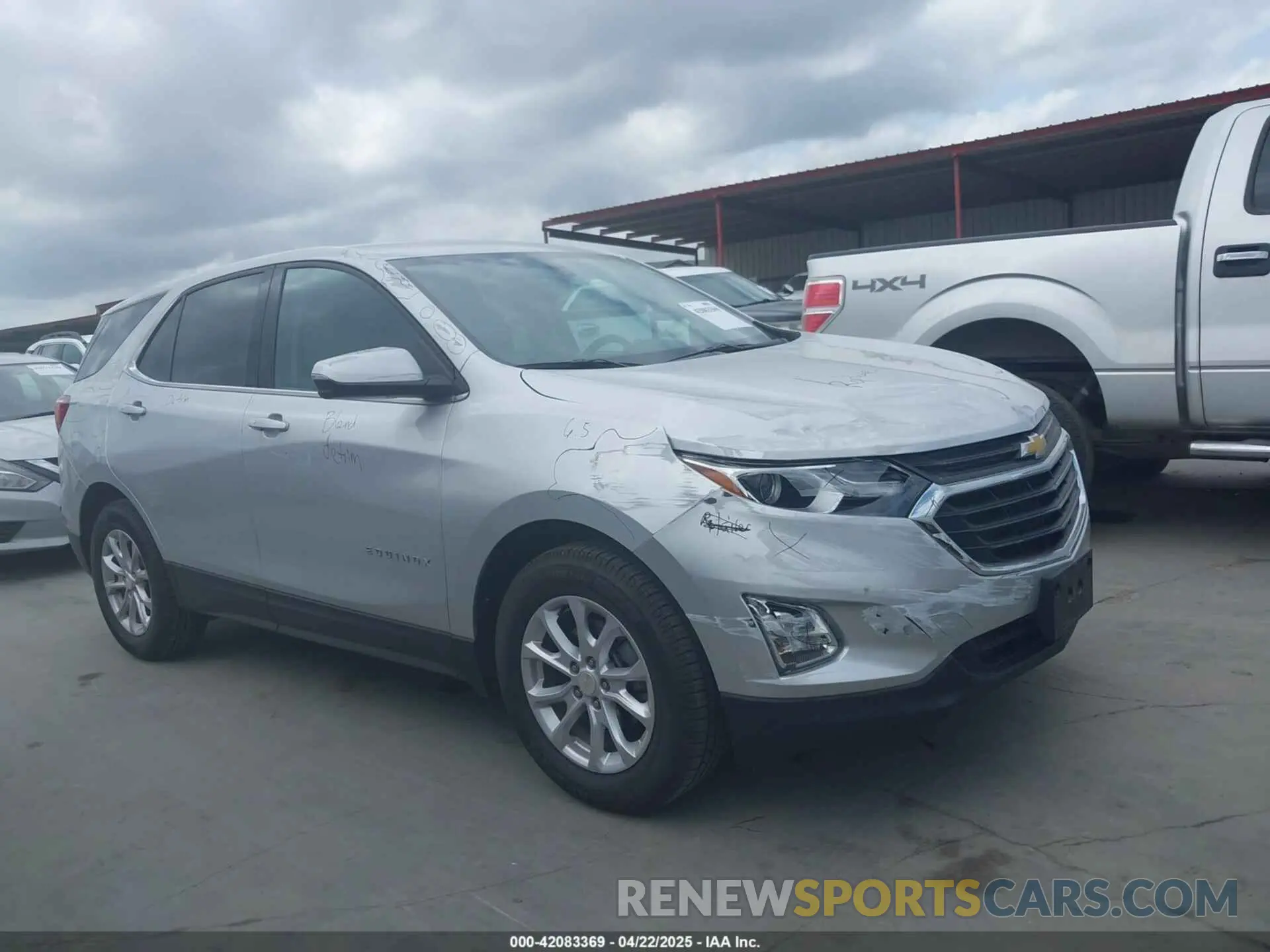 14 Photograph of a damaged car 3GNAXKEV1KS669025 CHEVROLET EQUINOX 2019