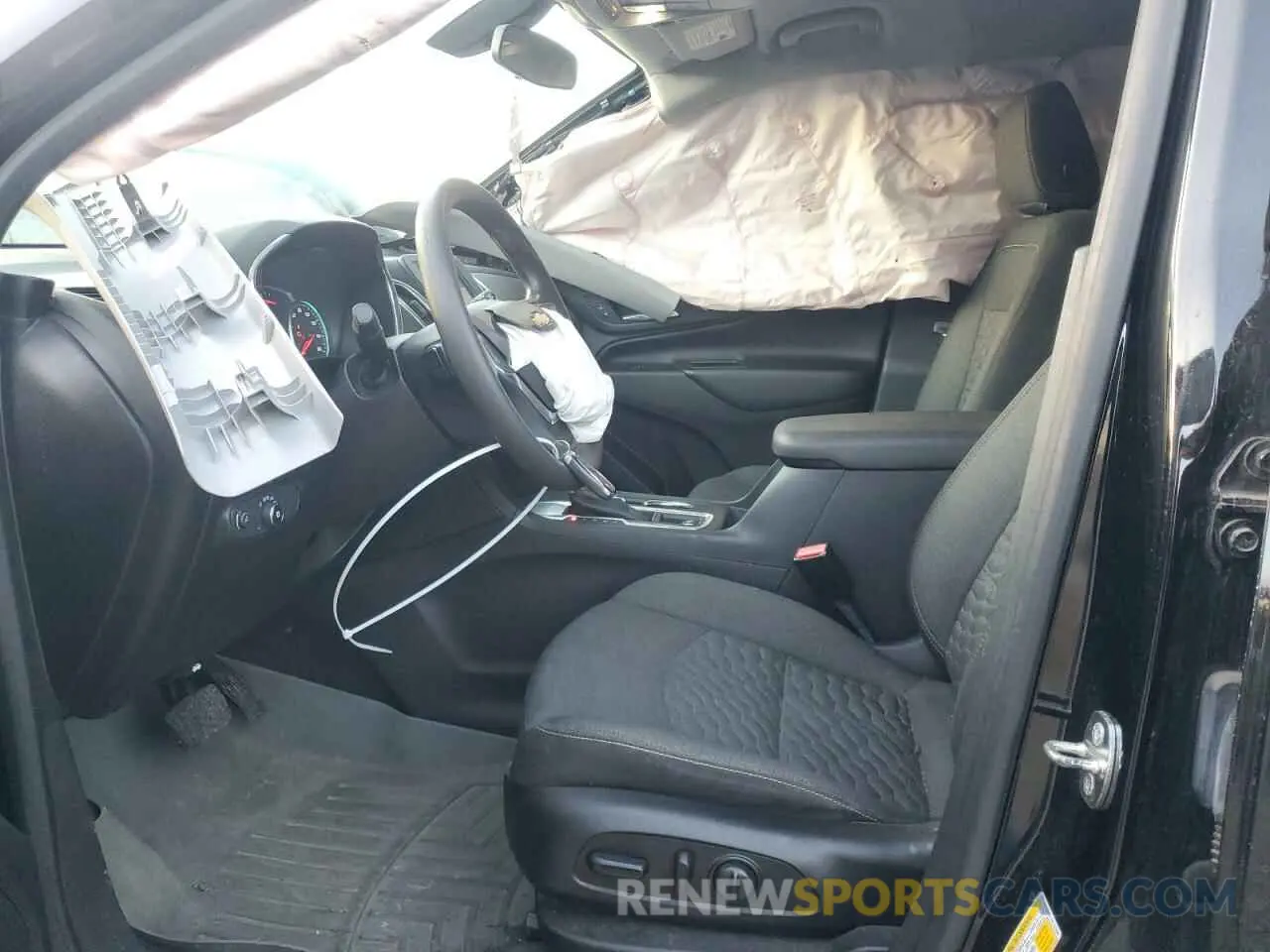 7 Photograph of a damaged car 3GNAXKEV2KL112683 CHEVROLET EQUINOX 2019