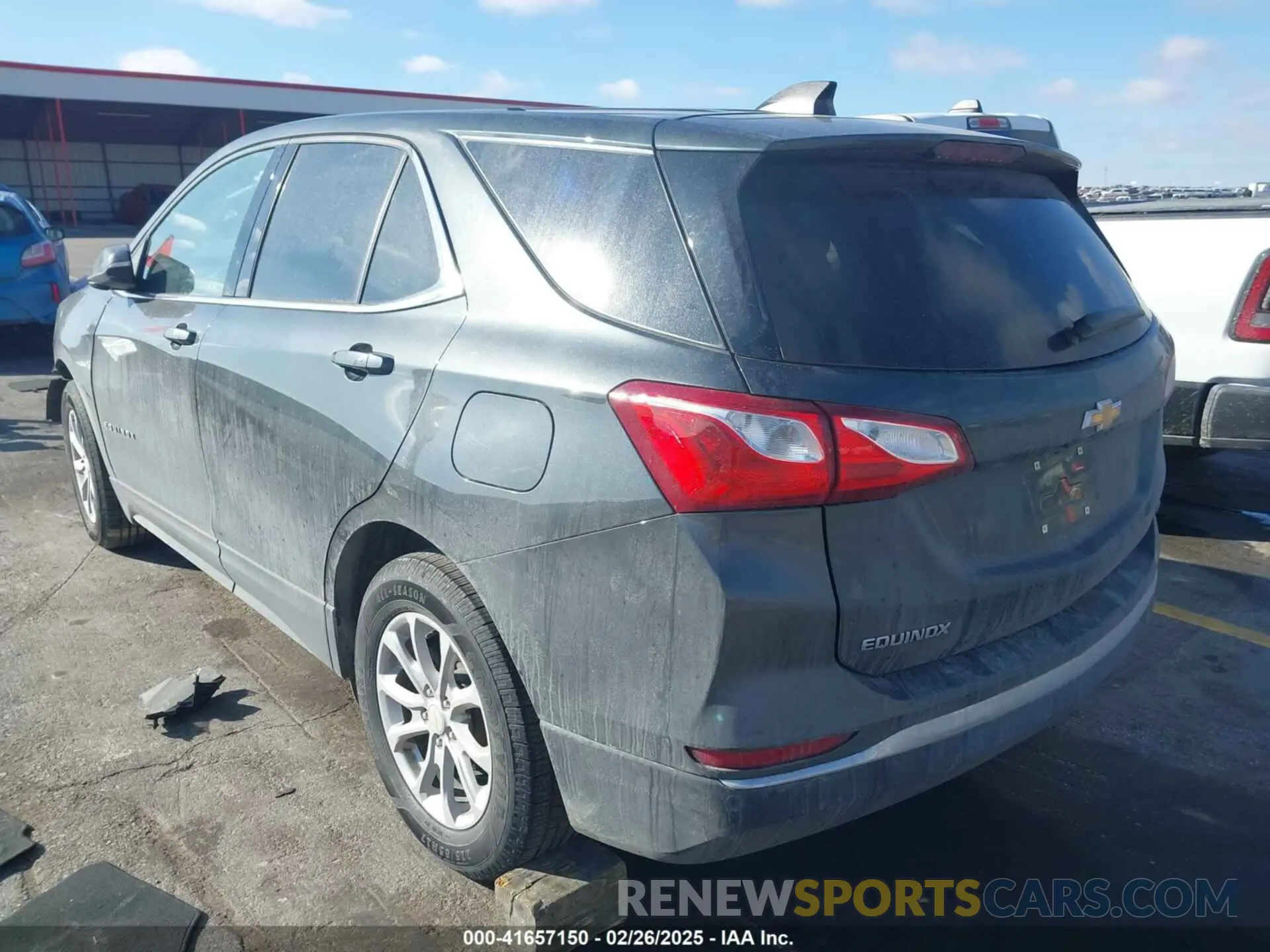 3 Photograph of a damaged car 3GNAXKEV2KL200617 CHEVROLET EQUINOX 2019