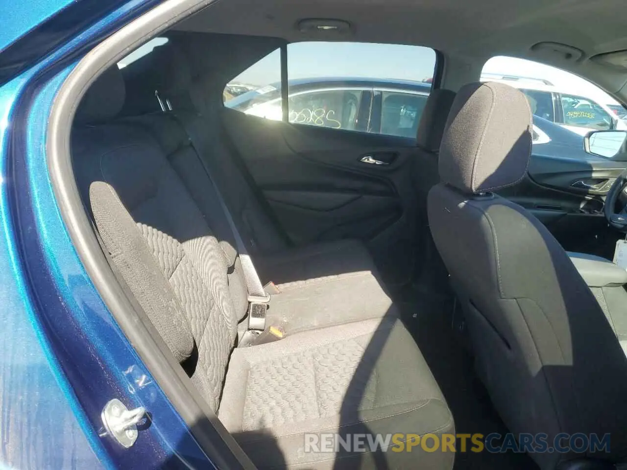 11 Photograph of a damaged car 3GNAXKEV2KL388751 CHEVROLET EQUINOX 2019