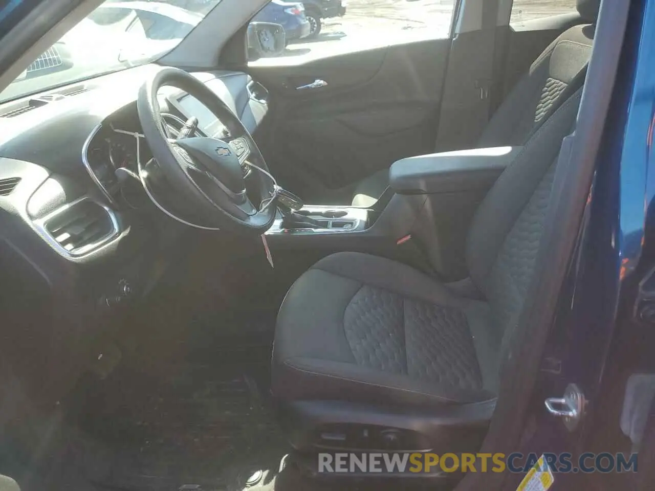 7 Photograph of a damaged car 3GNAXKEV2KL388751 CHEVROLET EQUINOX 2019